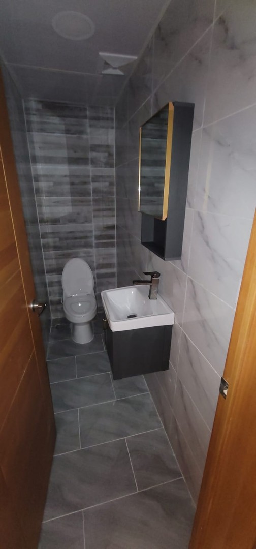 apartamentos - En el Mirador Norte, Proximo a la Romulo, con todos sus muebles nuevos 8