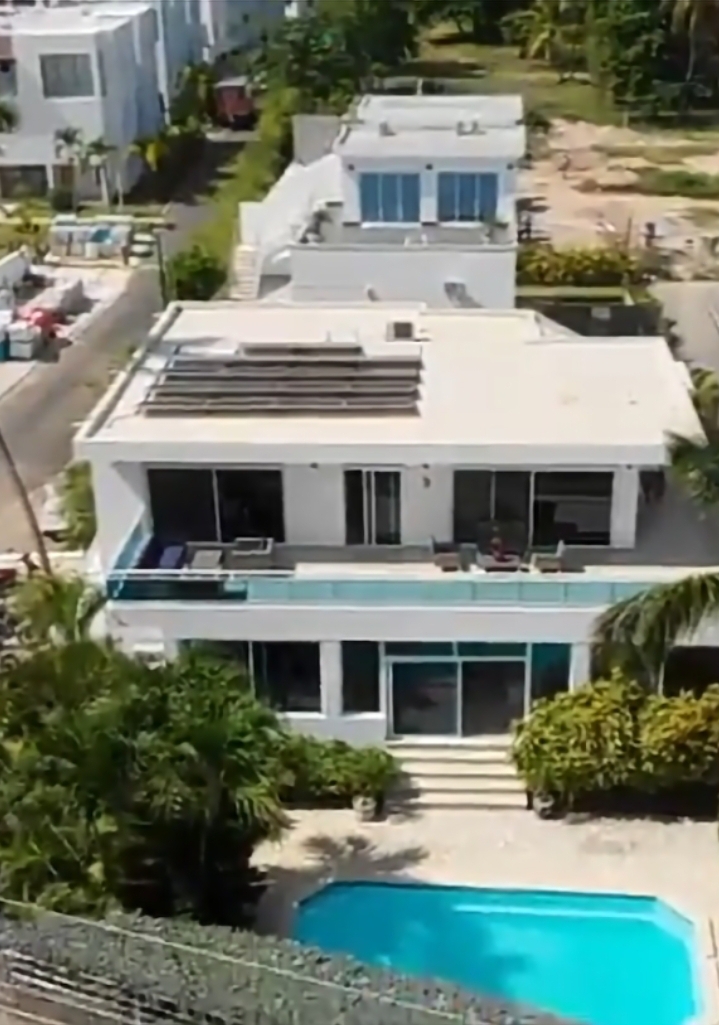 casas vacacionales y villas - Vendo hermosa villa en LAS TERRENAS de oportunidad 0