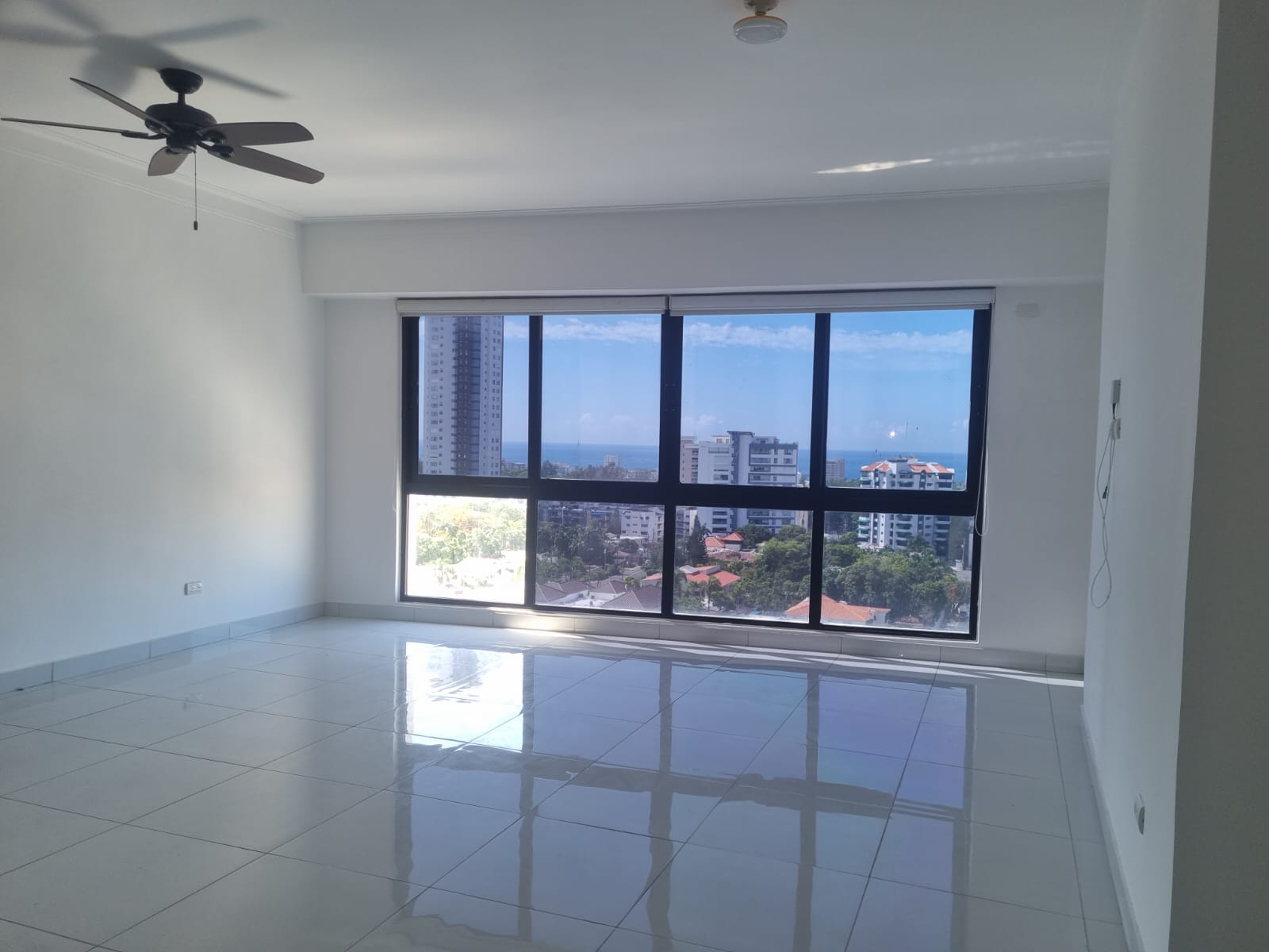 apartamentos - *BELLA VISTA  ALQUILO MODERNA TORRE CON AREA SOCIALES SIN INTERMEDIARIOS* 4