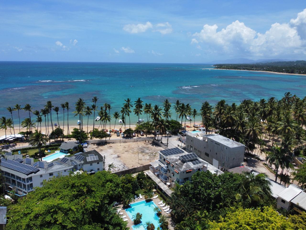 solares y terrenos - Solar en Playa las Ballenas Samana Acepto permuta 2
