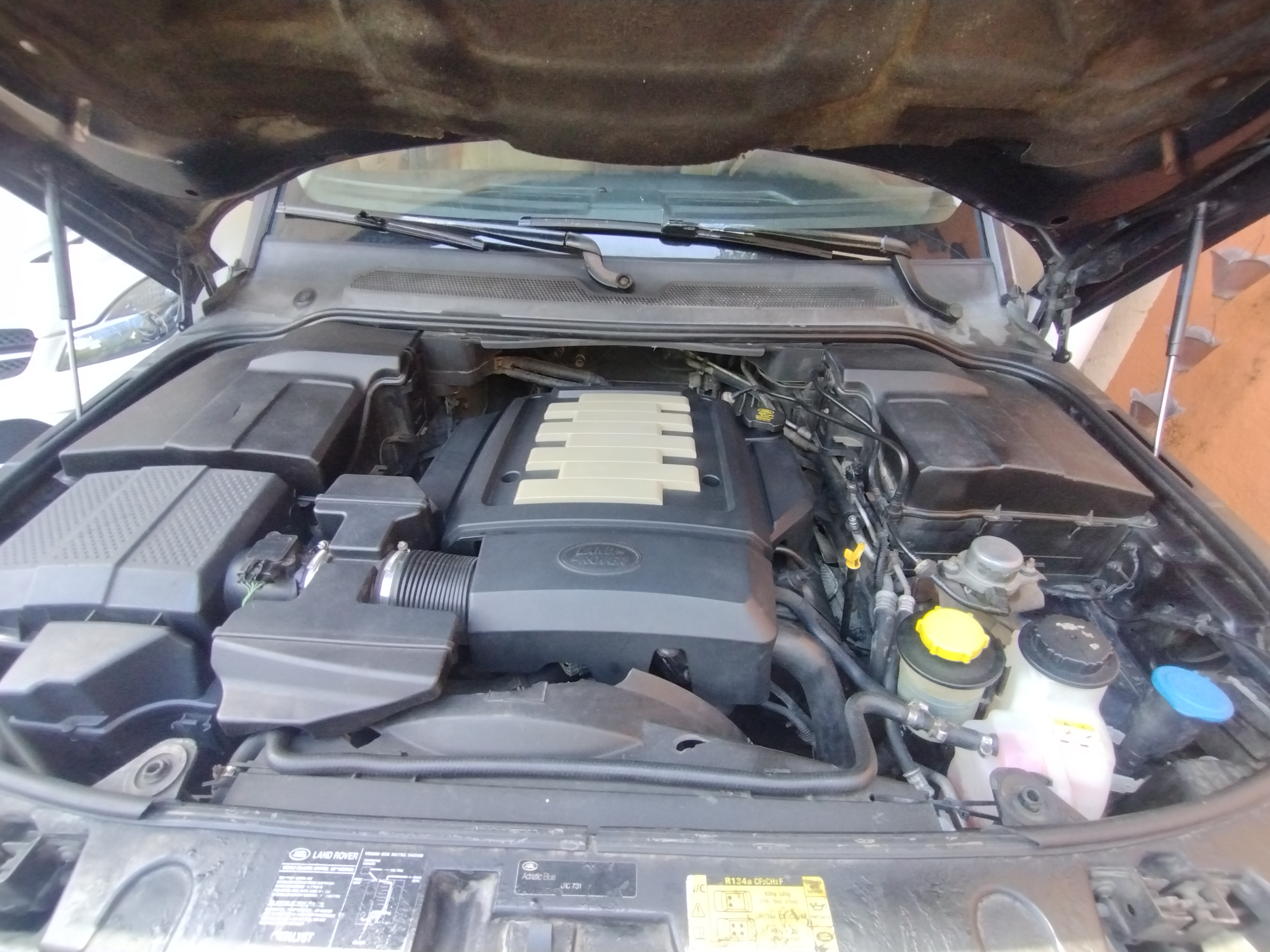 jeepetas y camionetas - Land Rover Discovery 3 En Muy Buenas Condiciones  5