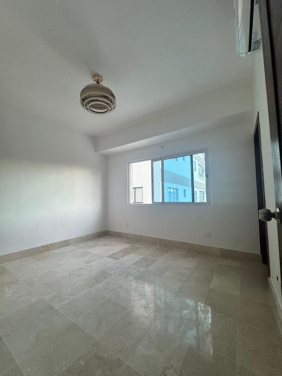 apartamentos - Apto en Torre moderna  del  VERGEL,  147 Mts.2, 2 HABS, 5to Piso, METROPOLITANA, 6