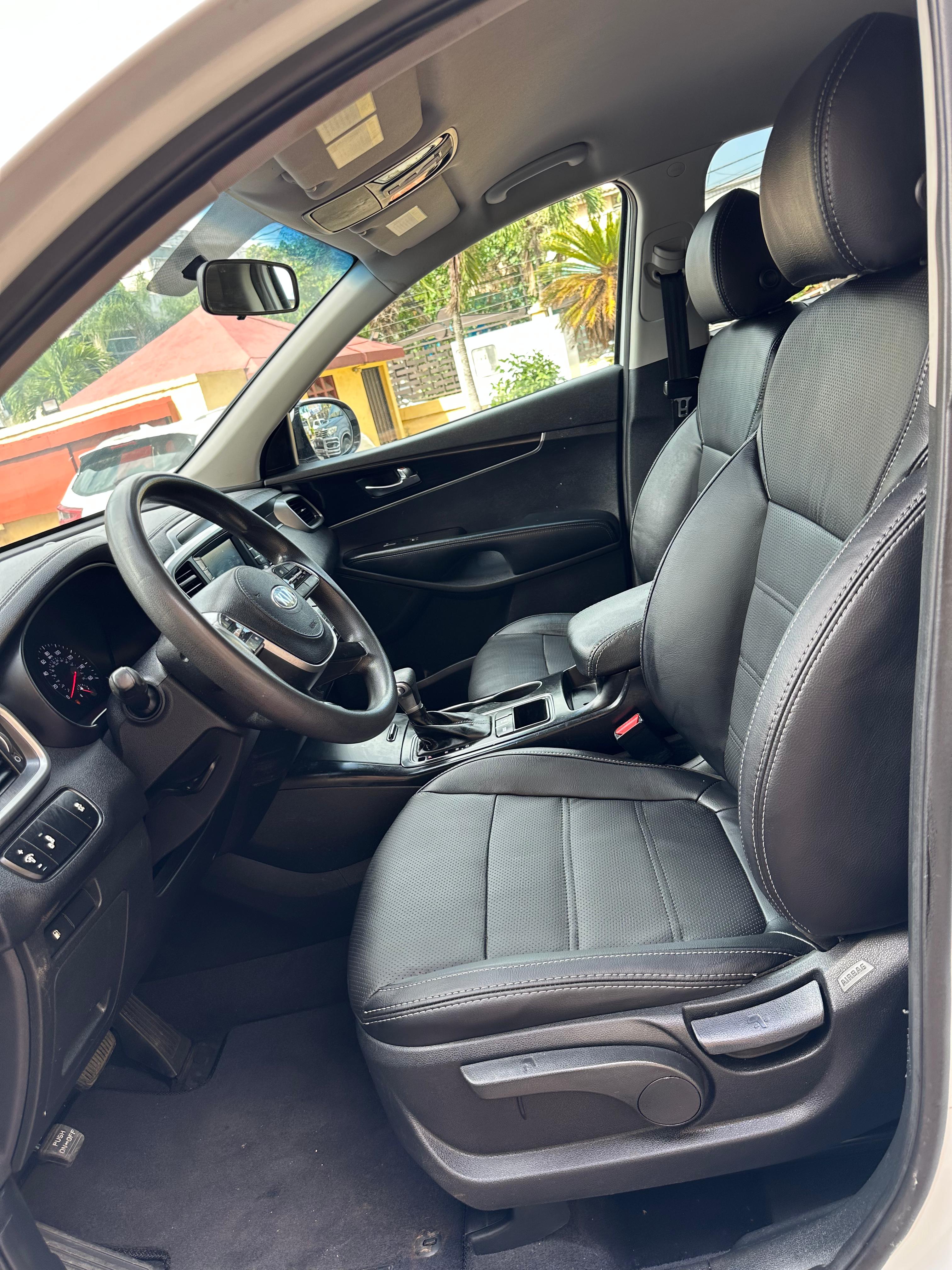 jeepetas y camionetas - Kia sorento lx 4x4 2020 clean 3