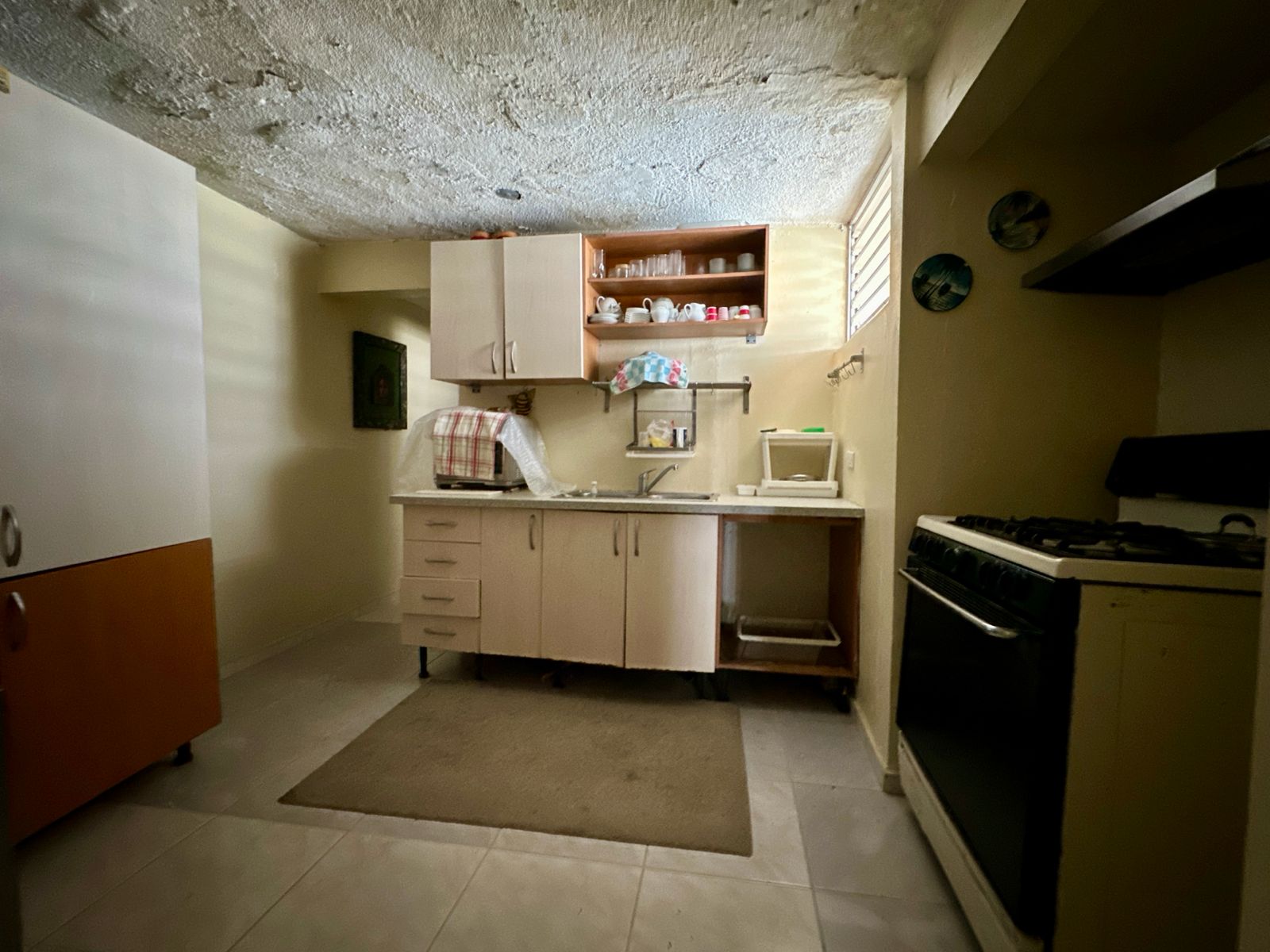 casas - Vendo Casa en la Avenida Independencia 3