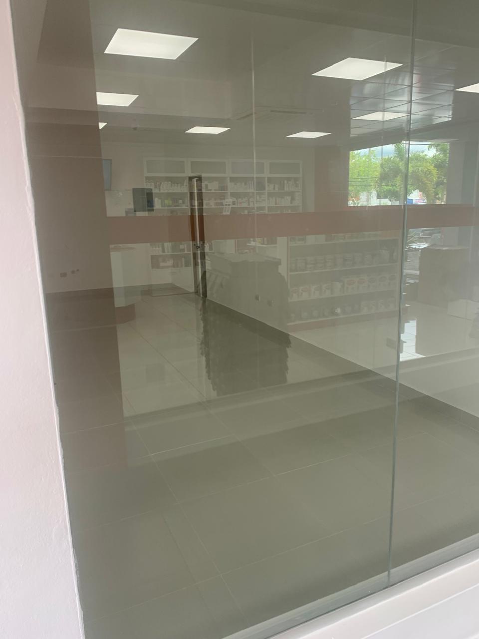 oficinas y locales comerciales - Alquiler Local Comercial, Mirador Sur 1