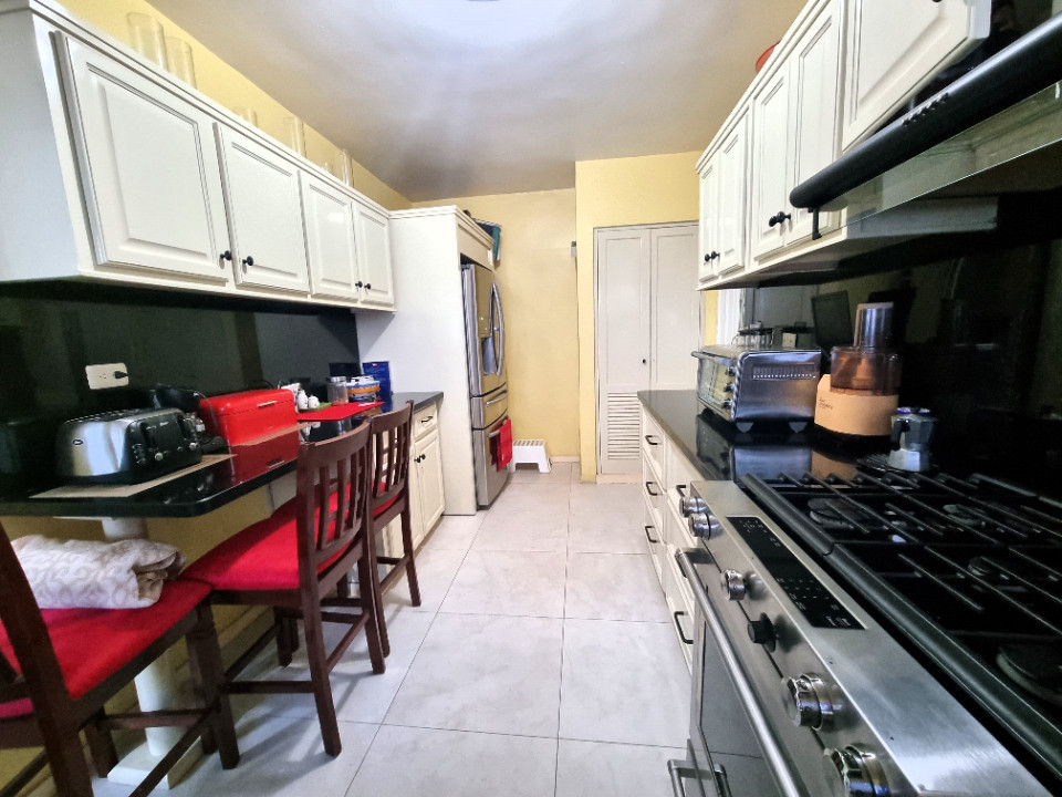 apartamentos - Alquiler apartamento amueblado en Los Cacicazgos 1
