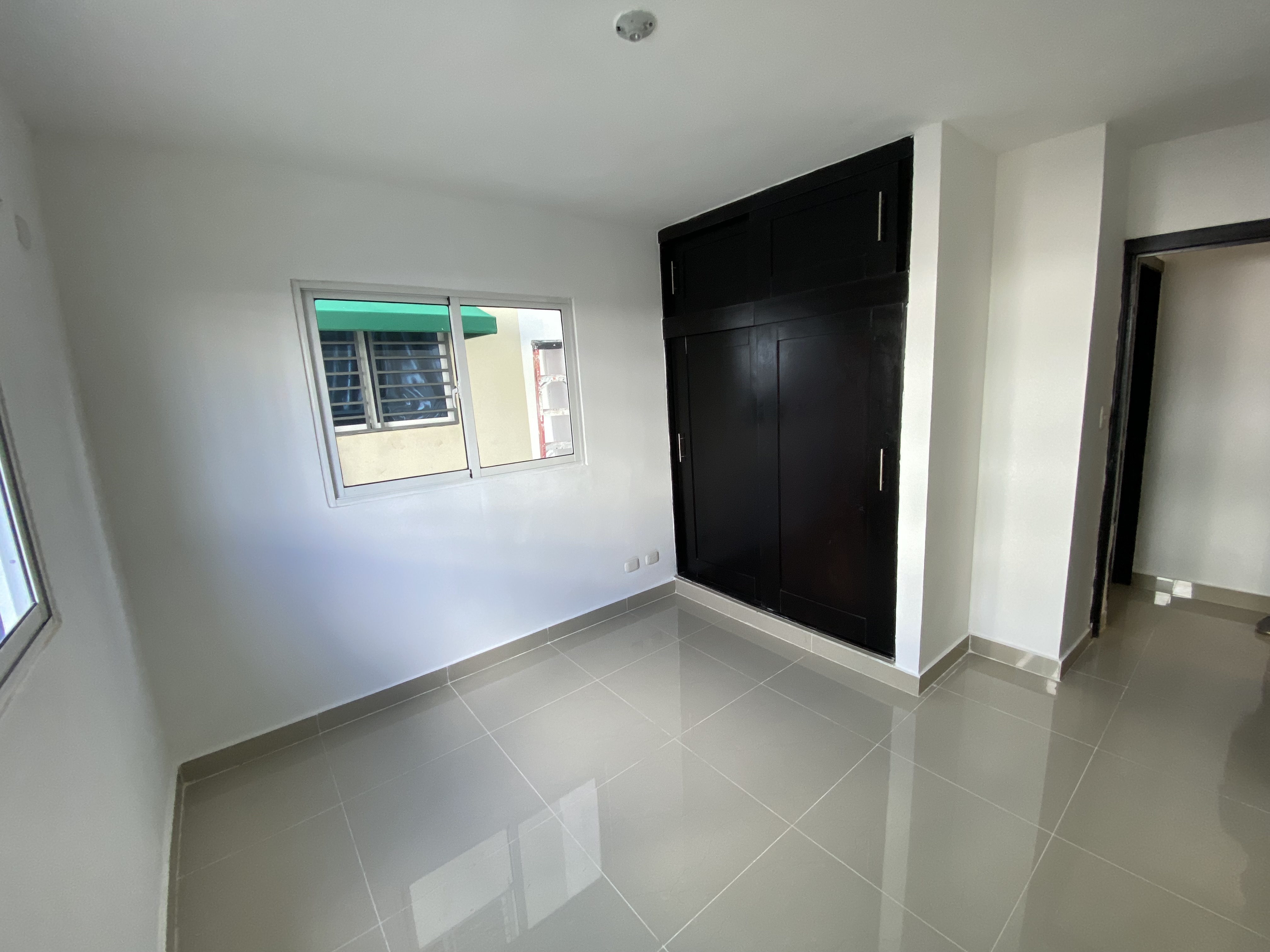 apartamentos - Se vende Apto. 1er nivel con patio privado 2