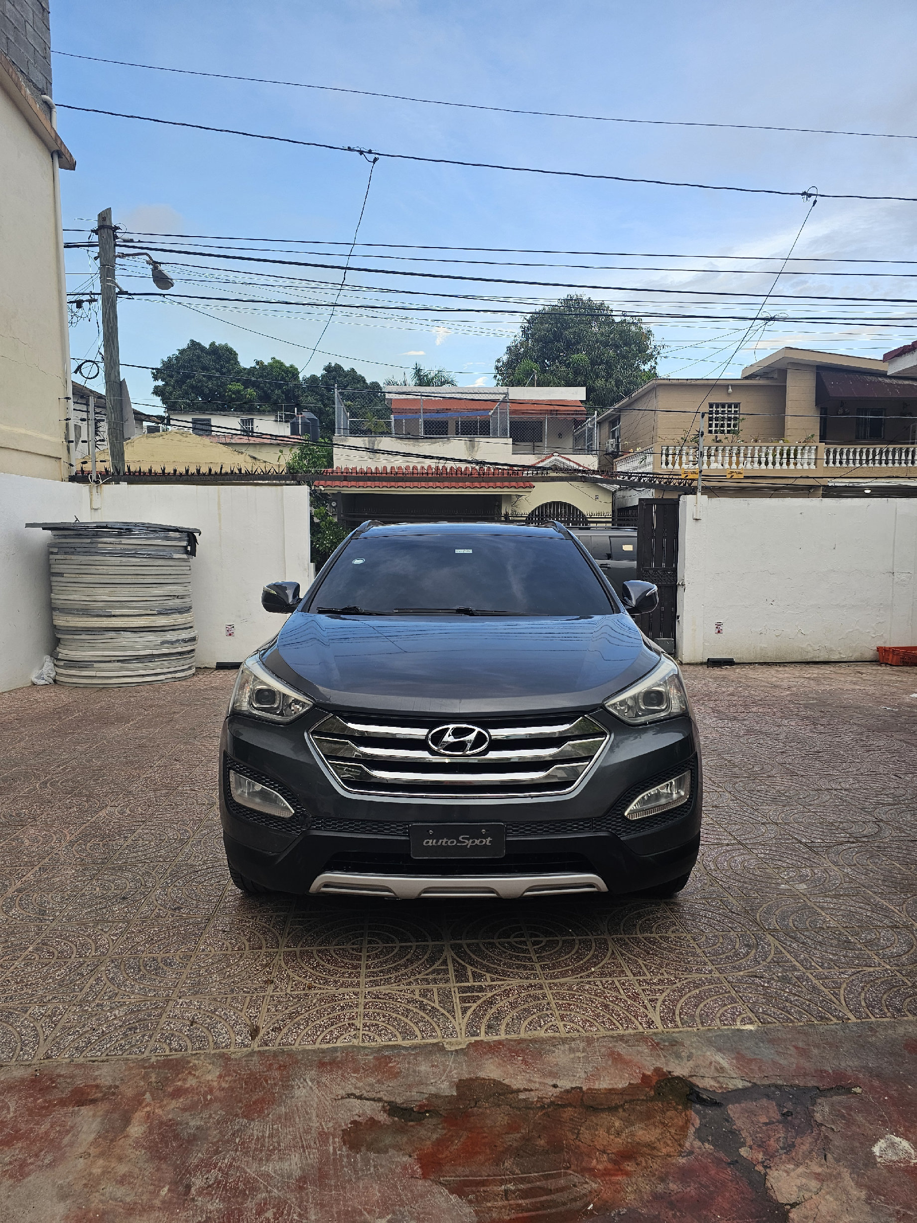 jeepetas y camionetas - Hyundai Santa Fe 2014 Magna tres filas 0