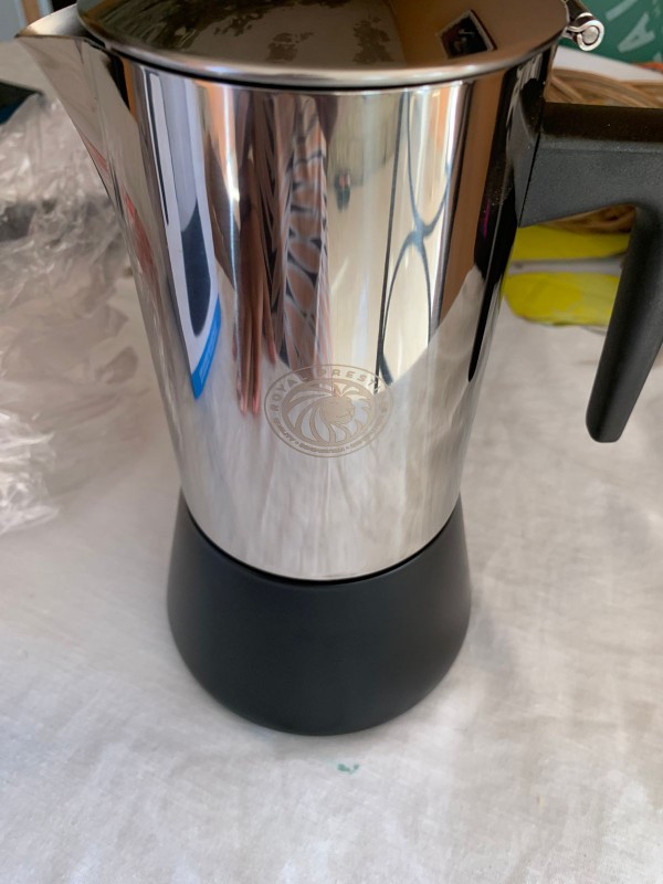 cocina - Cafetera royal prestige 10 tazas, $15000 50 años de garantía vida útil 120 2
