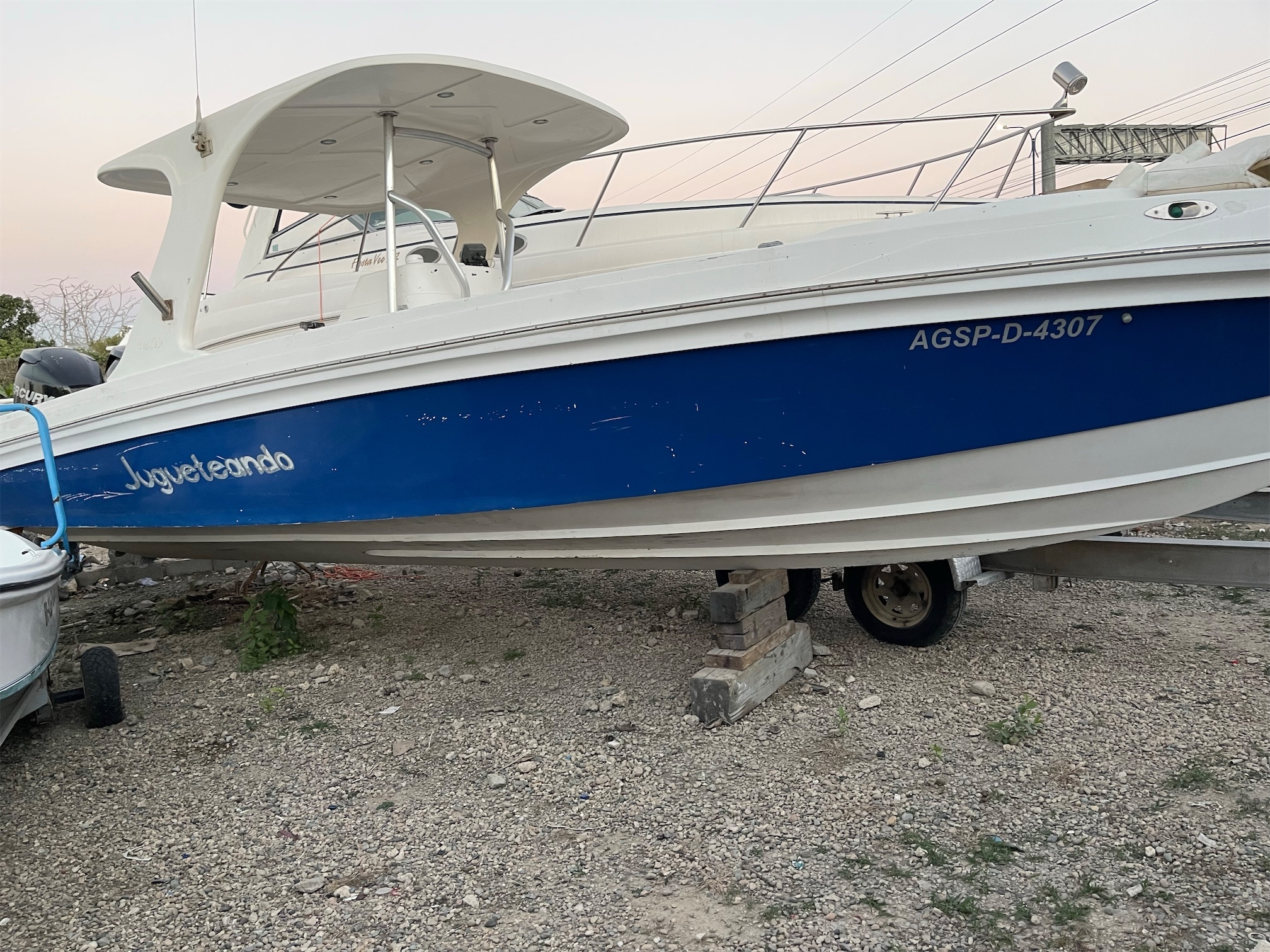 botes - Bote Scarb 30 pie 2