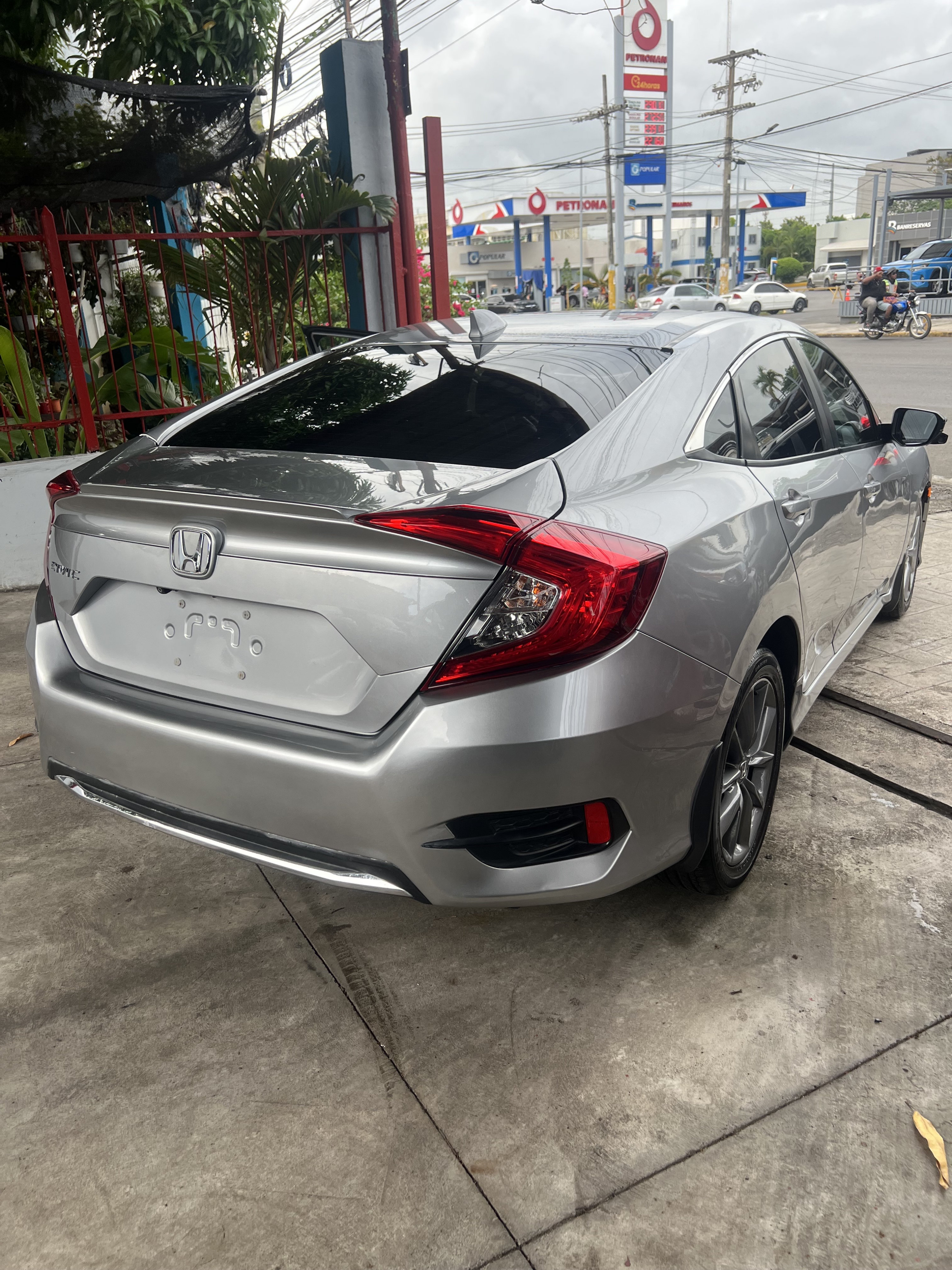 carros - Honda civic 2019 recién importado  3
