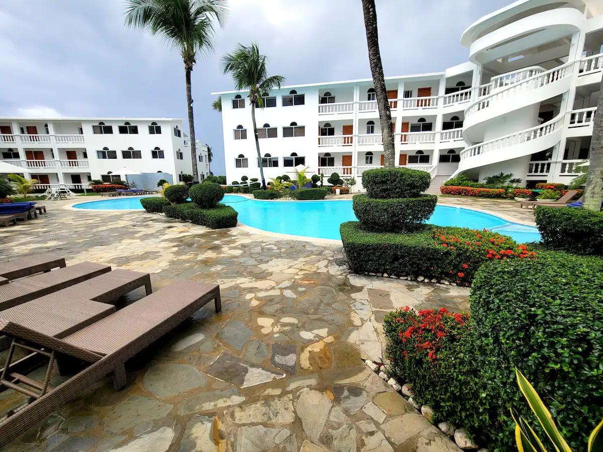 apartamentos - Vendo este hermoso apartamento tipo estudio en Ocean Palm Cabarete Puerto Plata