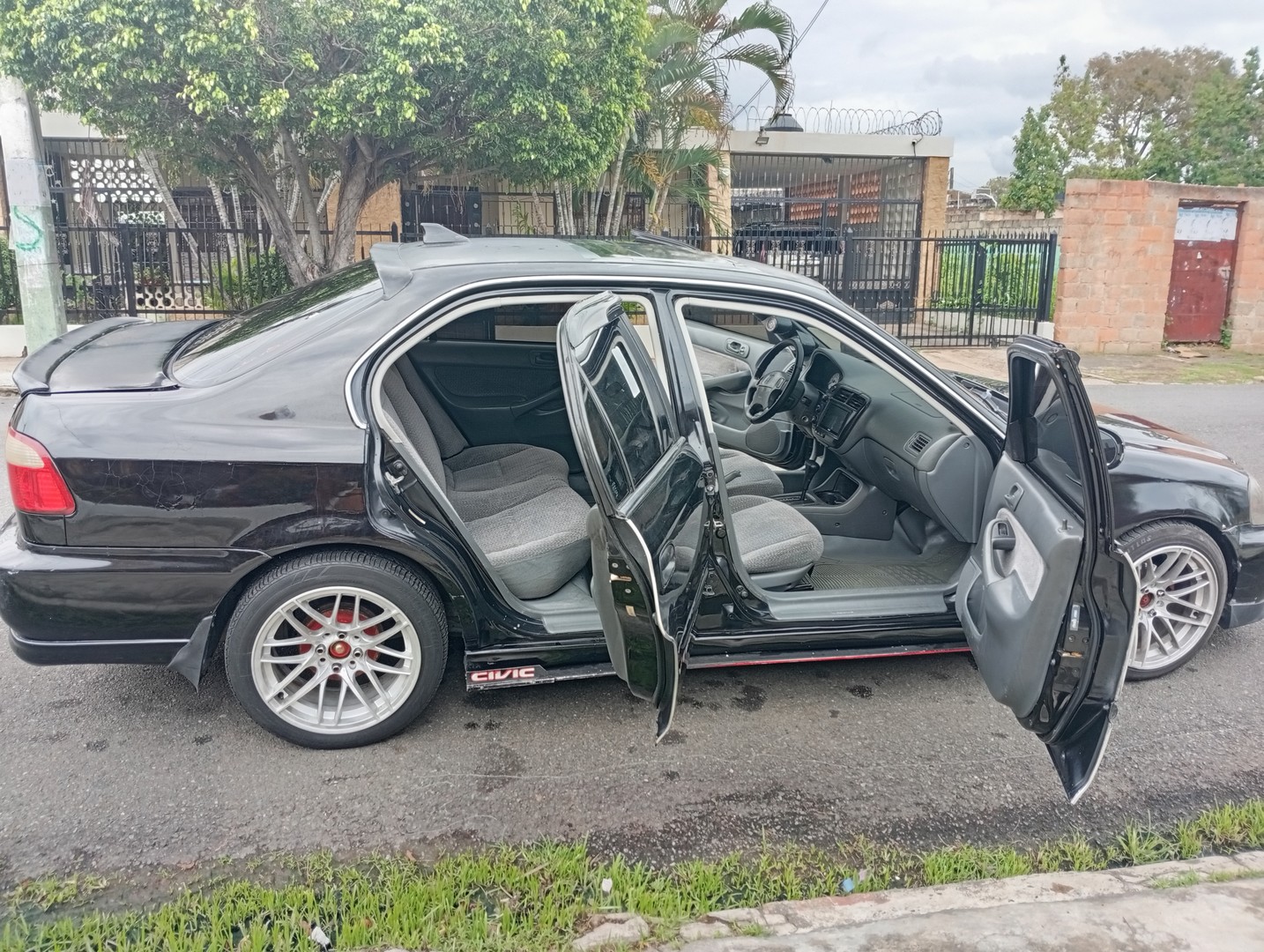 carros - Honda Civic negro  99 americano  4