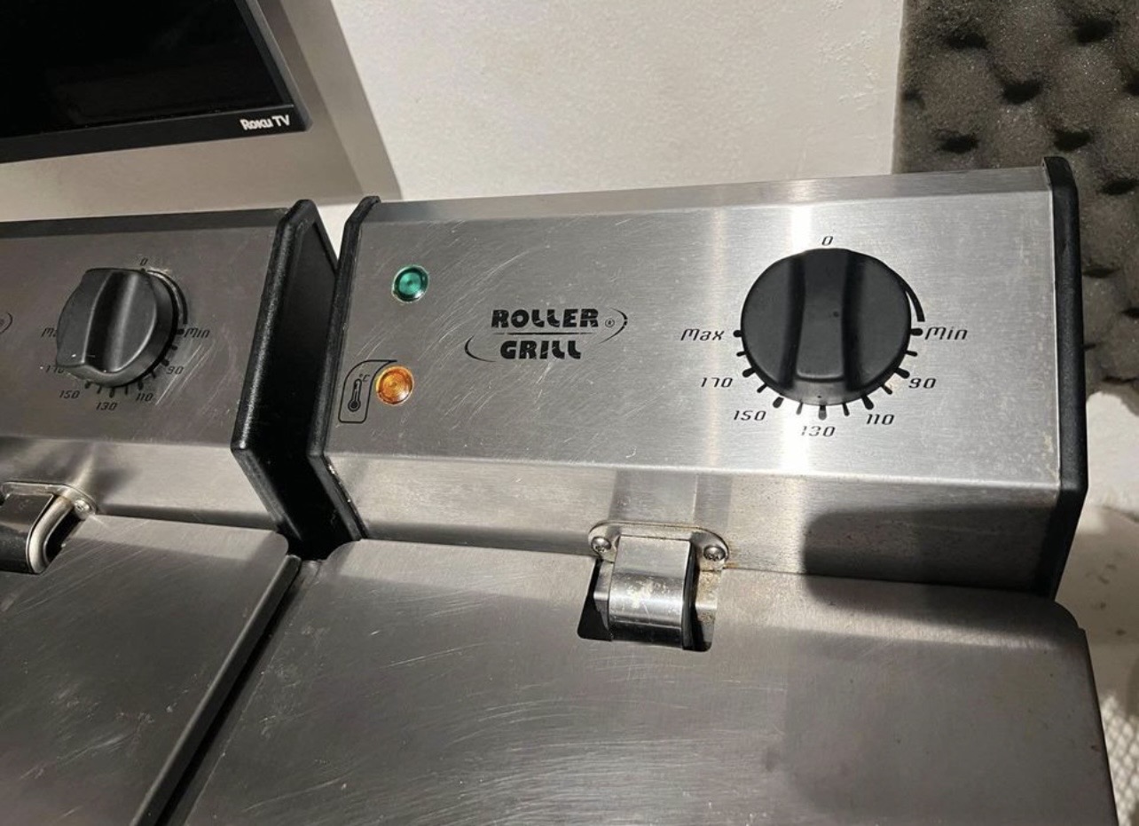 equipos profesionales - Freidora eléctrica profesional doble tanque 2 x 8
L con sistema de drenaje 2