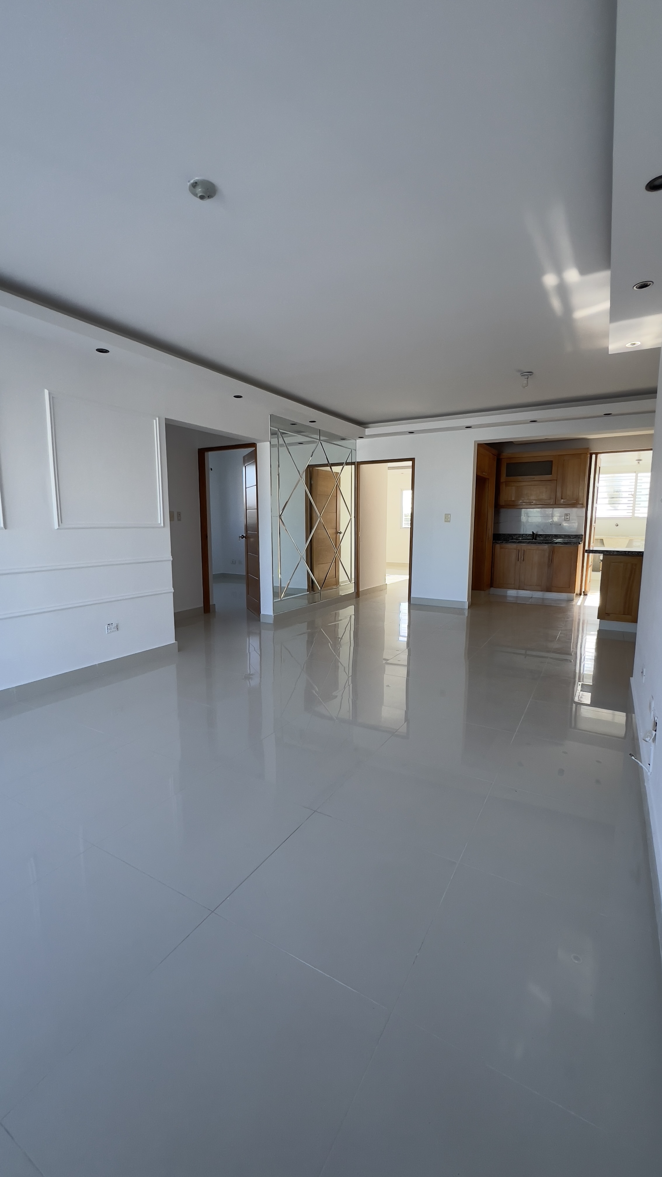 apartamentos - Alquiler Apartamento Moderno en Tropical del Este  2