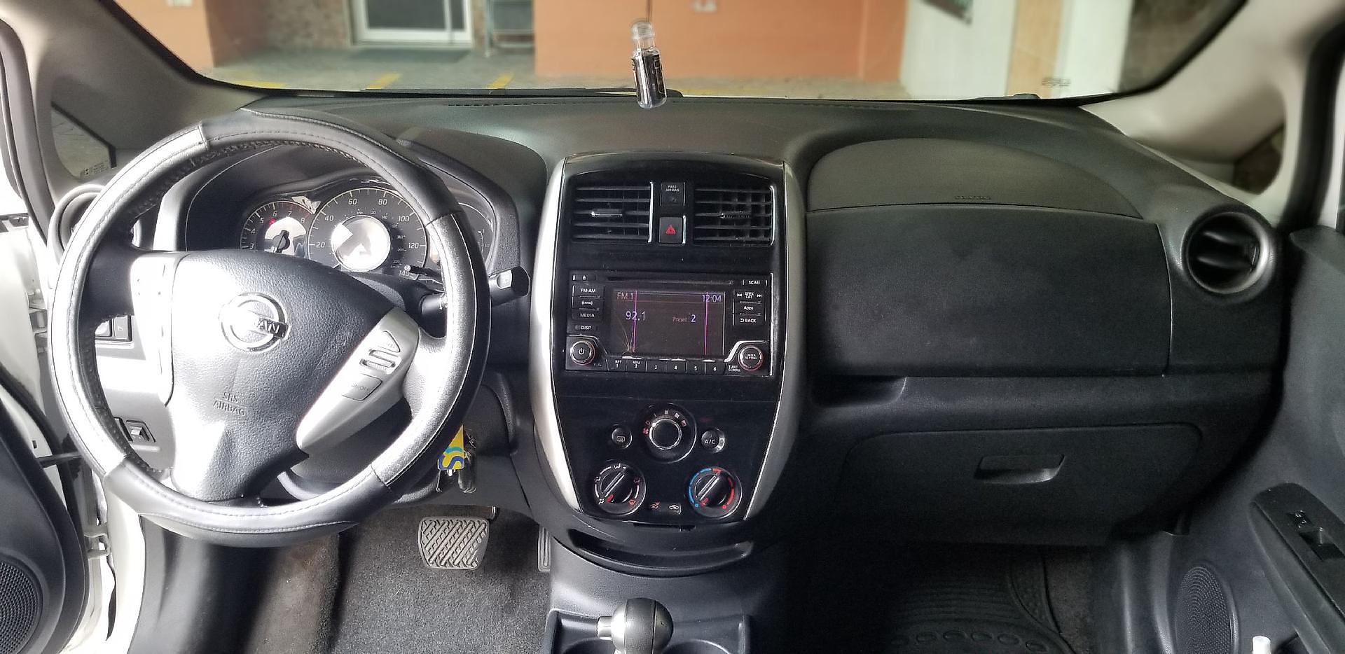 carros - Nissan Versa Note Americana 2016
 4
