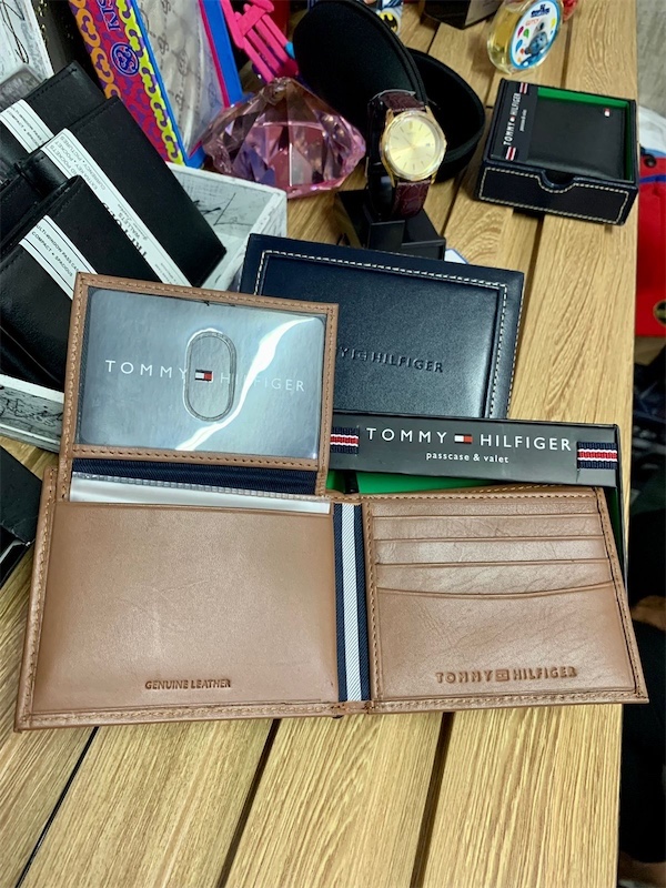 carteras y maletas - Carteras Tommy Hilfiger original 4