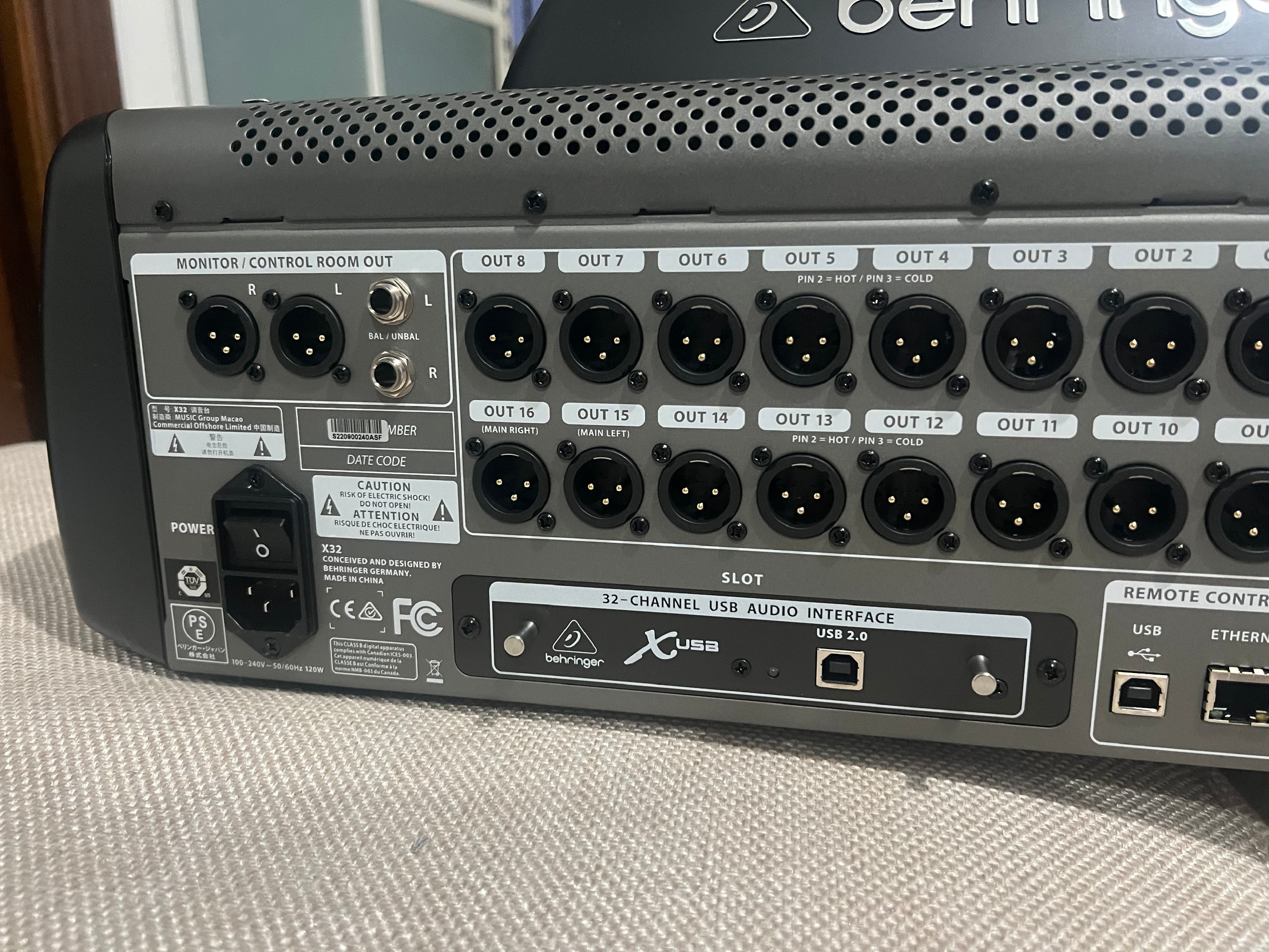 camaras y audio - NUEVA, vendo consola digital BEHRINGER X 32 (La full) 2