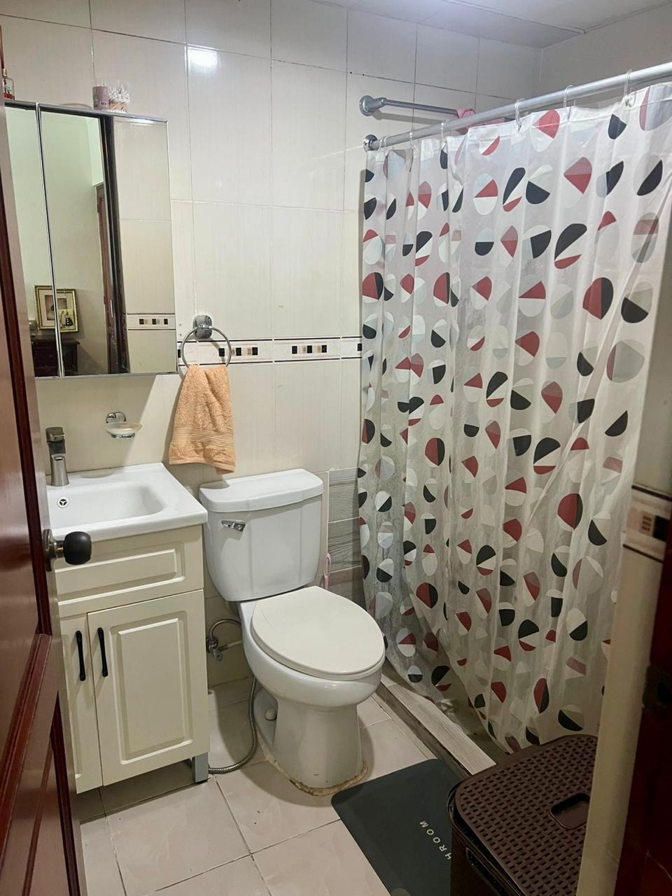 apartamentos - Espacioso Apartamento en la Zona Universitaria DN 8