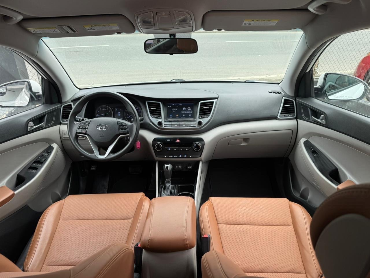 jeepetas y camionetas - Hyundai Tucson 2018.  2