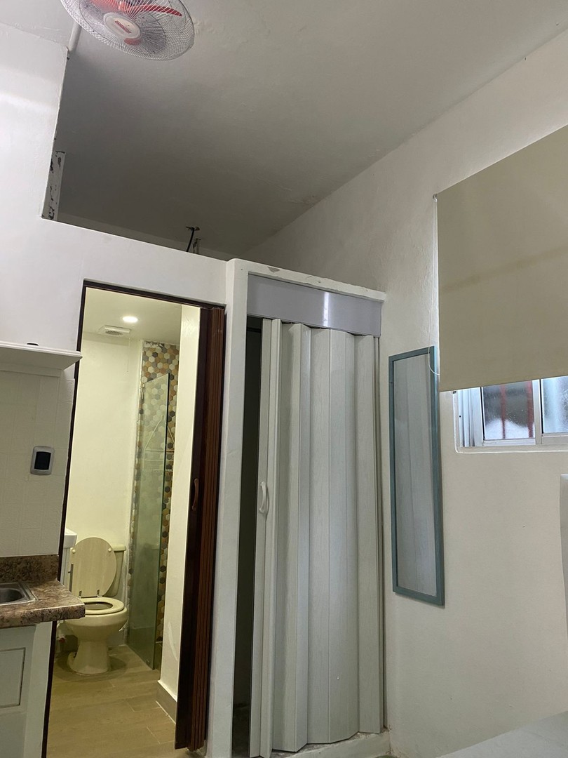 apartamentos - Alquiler Estudio Amueblado con Parqueo, Zona Colonial, Santo Domingo 4
