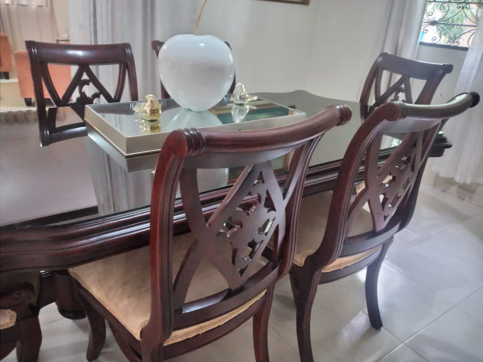 muebles y colchones - Hermoso comedor en caoba  0