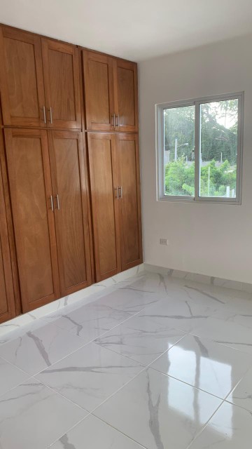 casas - Amplia y cómoda casa 🏠 próximo a playa dorada con piscina 4
