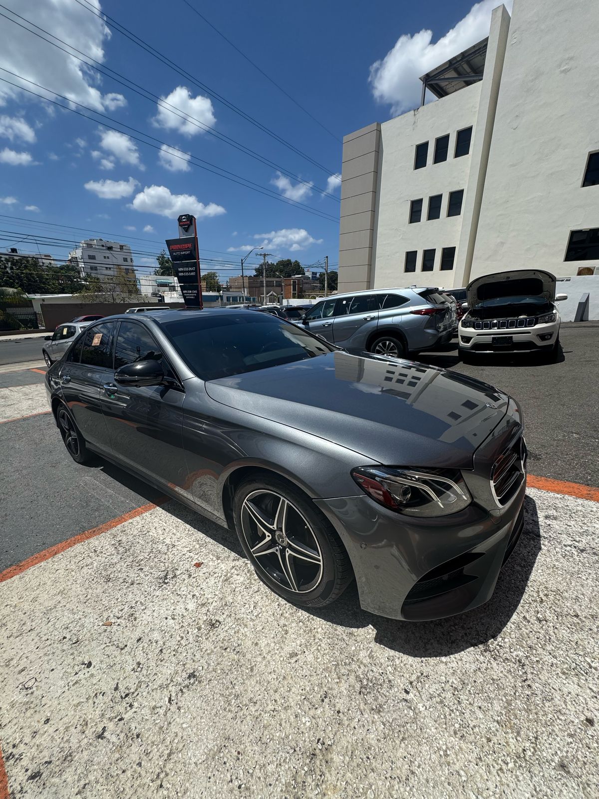 carros - Mercedes Benz E300 3
