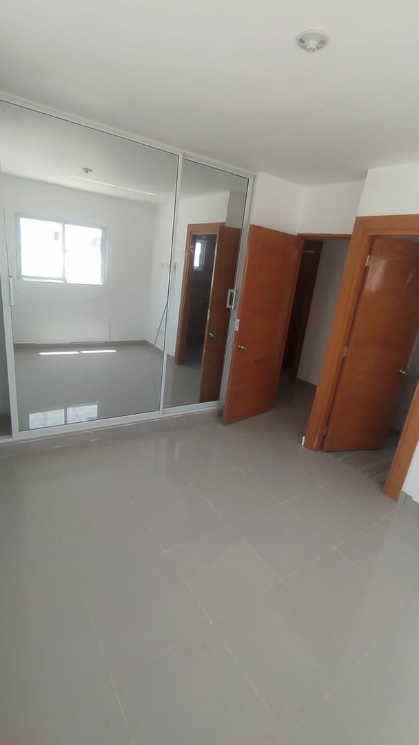 apartamentos - APARTAMENTO A LA VENTA EN LA BARRANQUITA 9