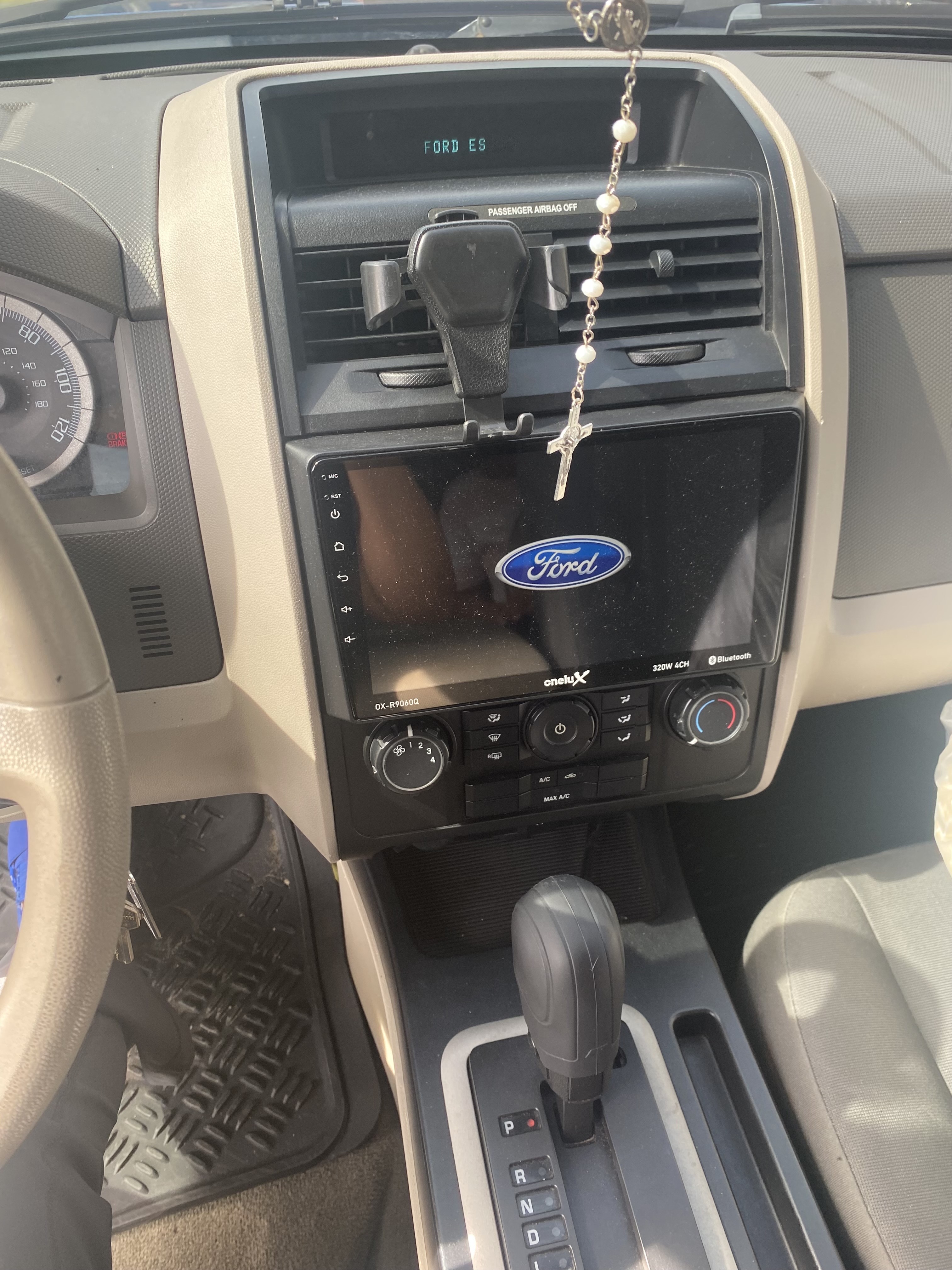 jeepetas y camionetas - Ford Escape 2010 en Buenas Condiciones 1