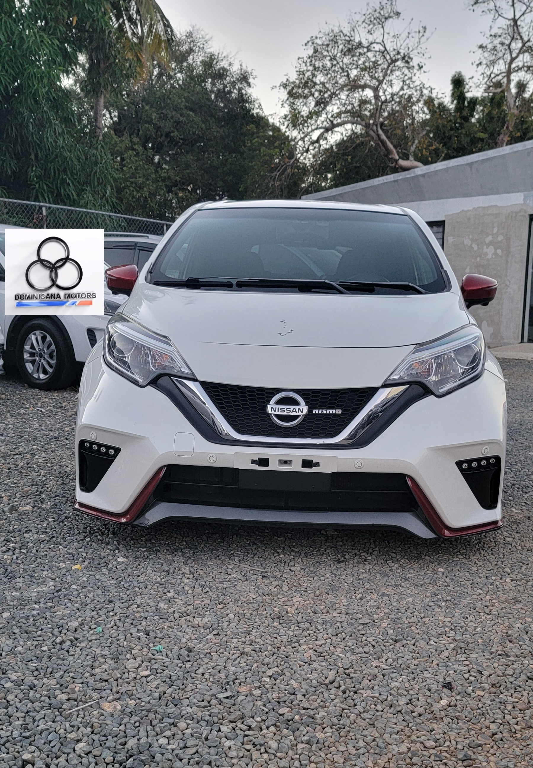 carros - NISSAN  NOTE 2018