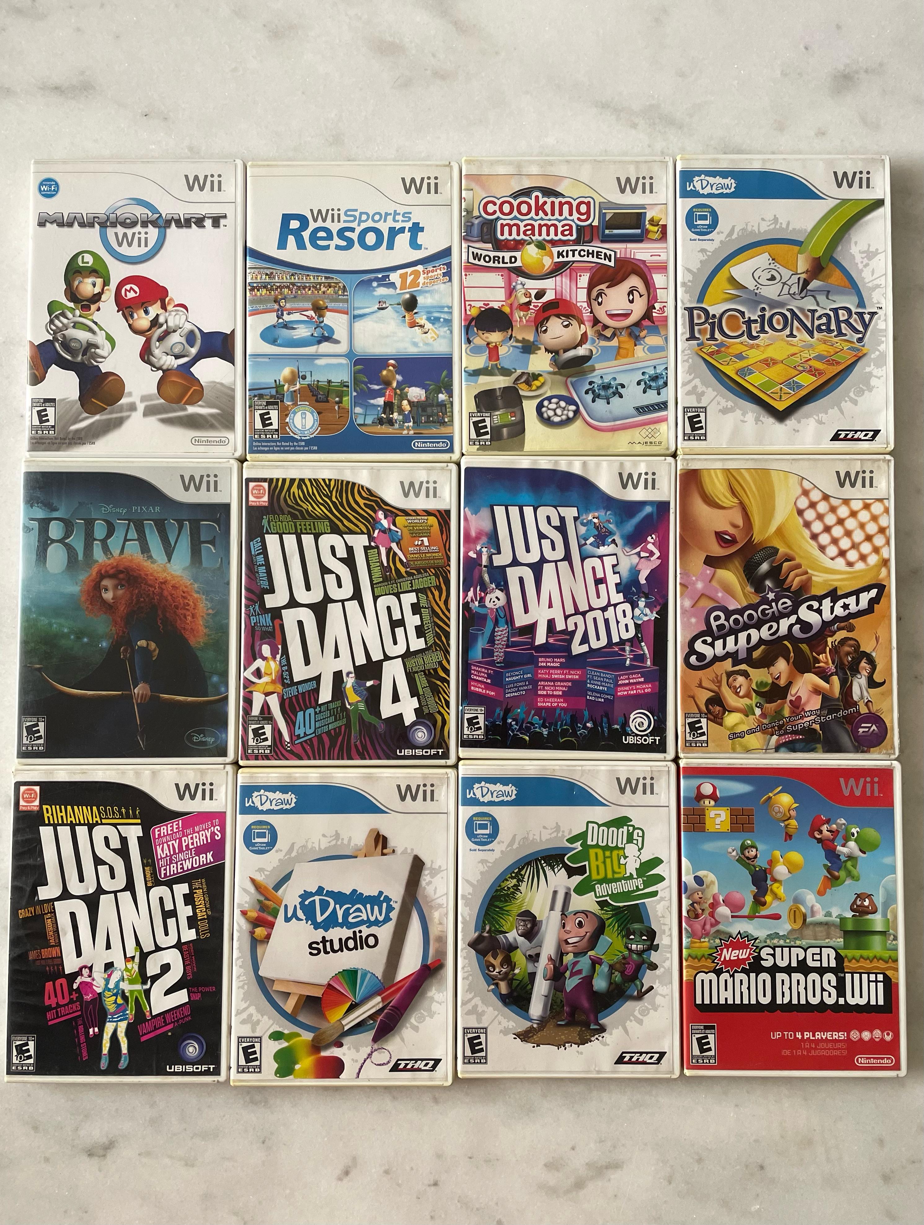 consolas y videojuegos - Nintendo wii mini con 12 cintas  2