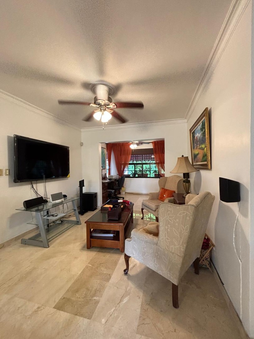 casas - Venta de Casa en Av Independencia 4