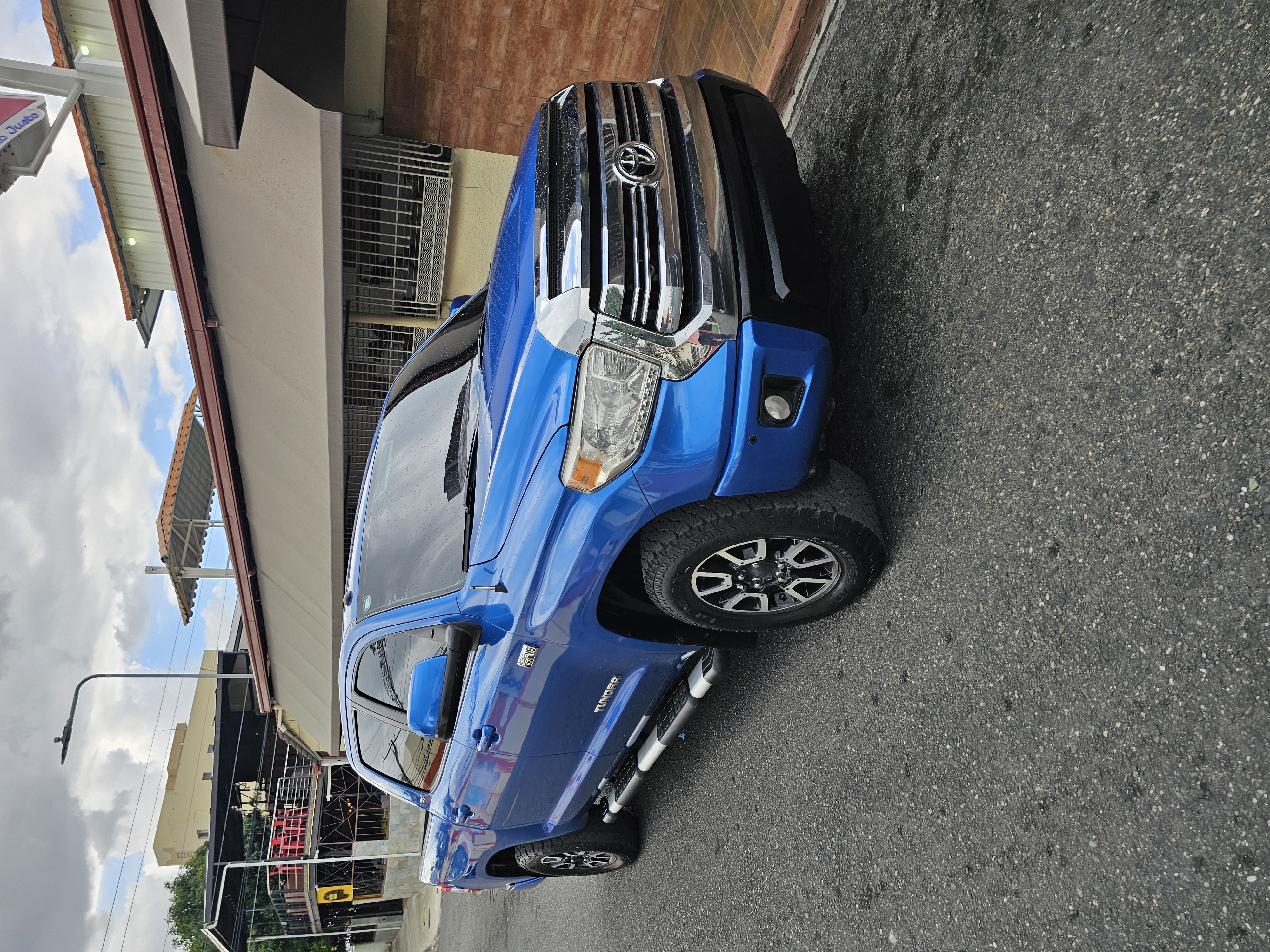 jeepetas y camionetas - TOYOTA TUNDRA 2016 3