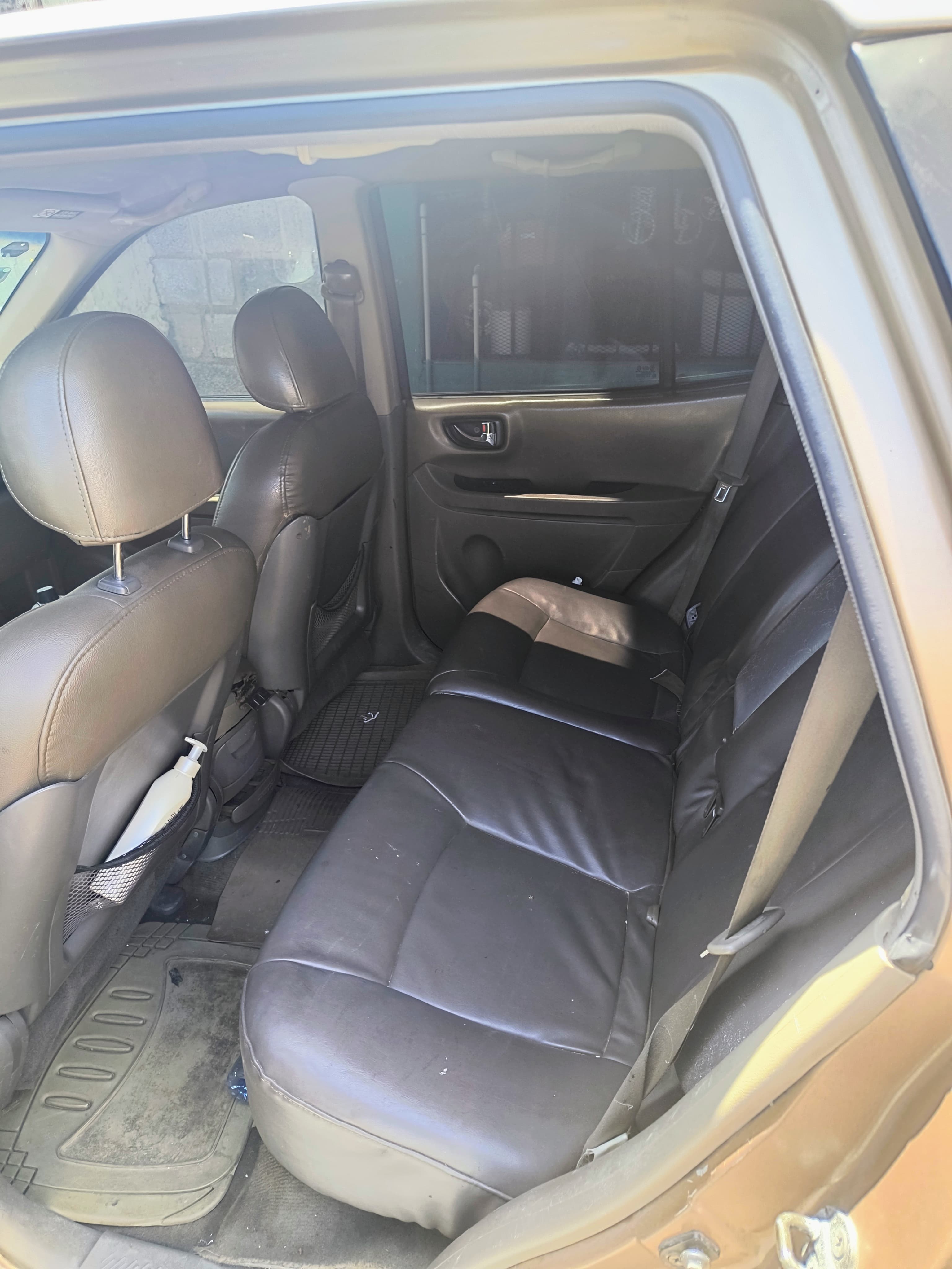 jeepetas y camionetas - se vende una jeepeta  Hyundai santa fe, en buen estado  8