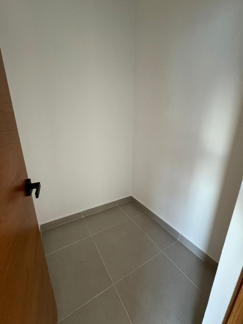 apartamentos - Apartamento Nuevo en Venta
BELLA VISTA SUR
USD 242,000.00
Mantenimiento: RD$9mil 9