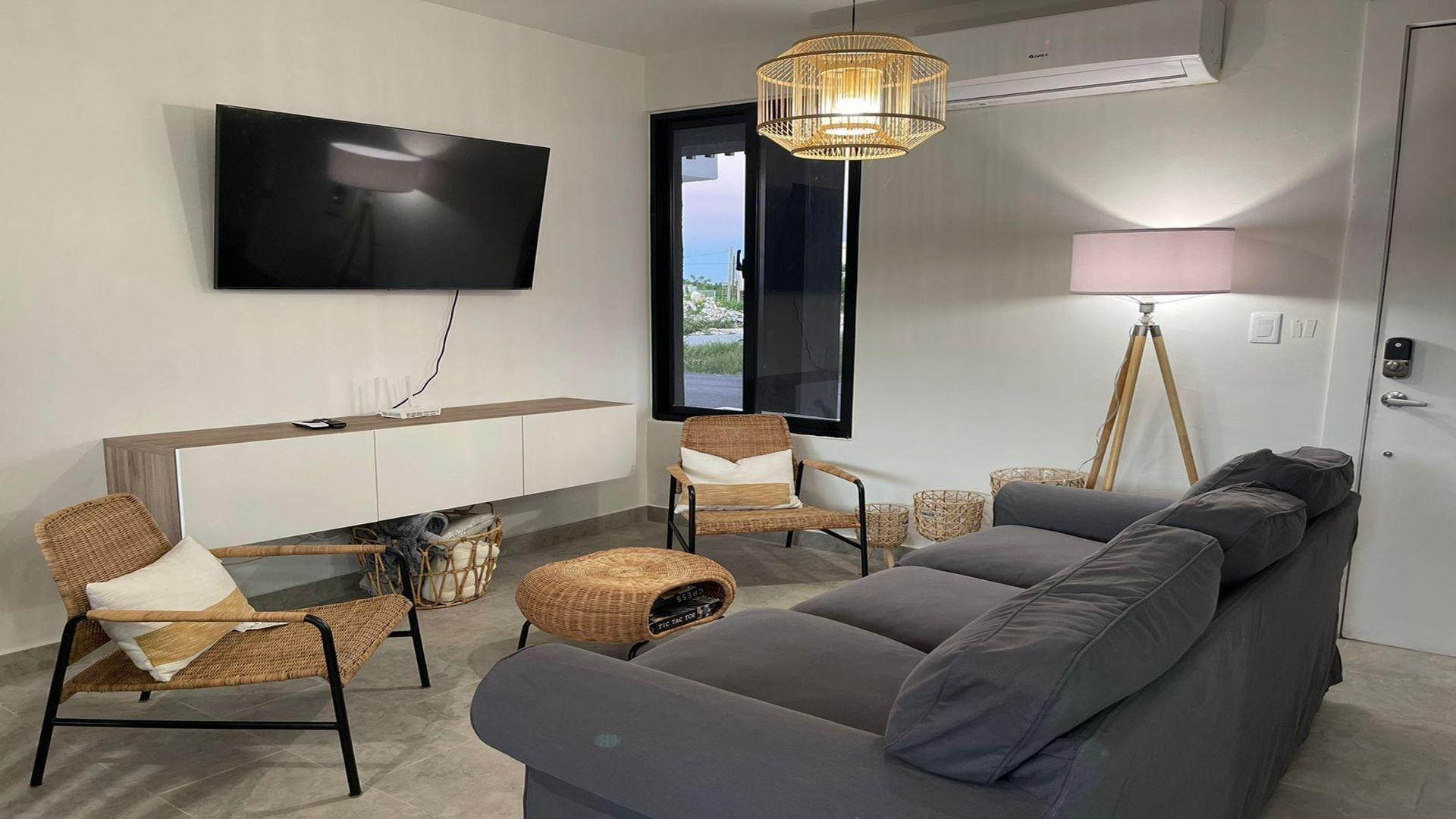 casas vacacionales y villas - Vendo villa de oportunidad en Costa Cana 7
