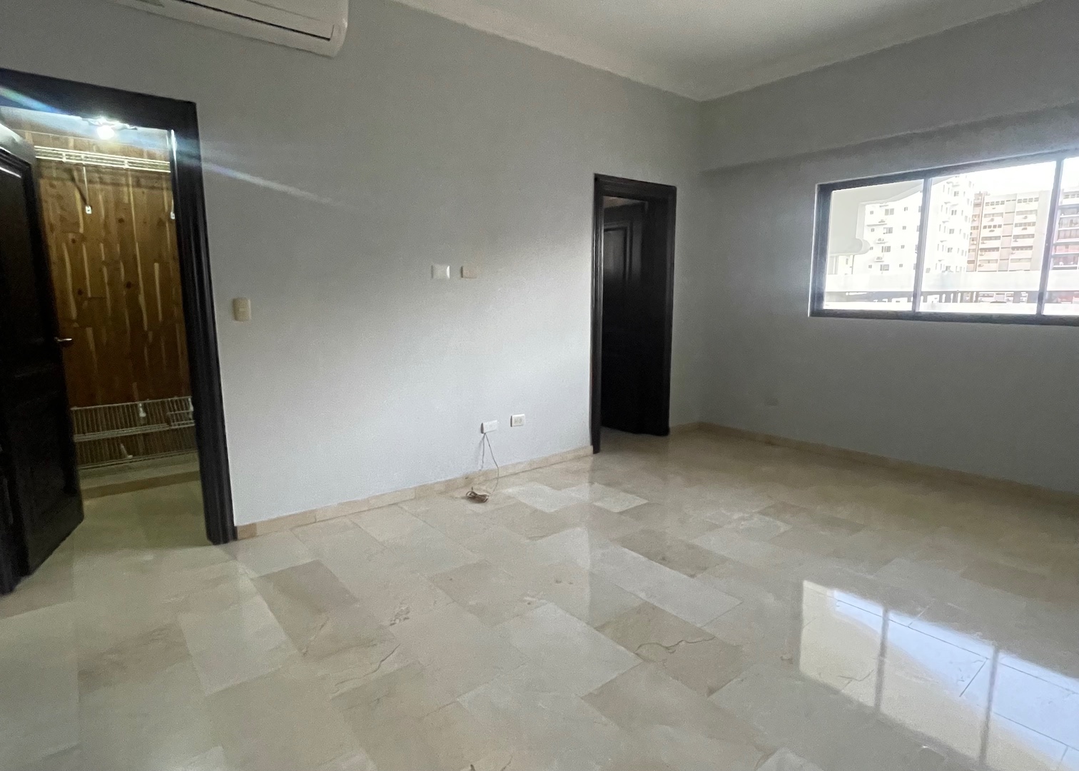 apartamentos - Super espacioso apto en alquiler en Ensanche Naco 9