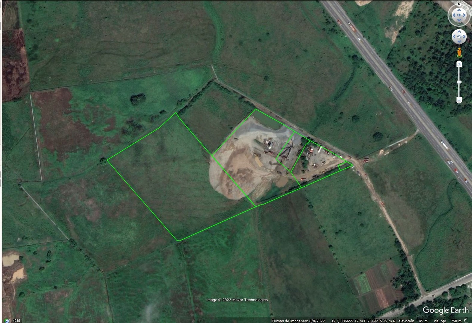solares y terrenos - Solar industrial en venta en la Av. Circunvalaciónde 48,458m2 1