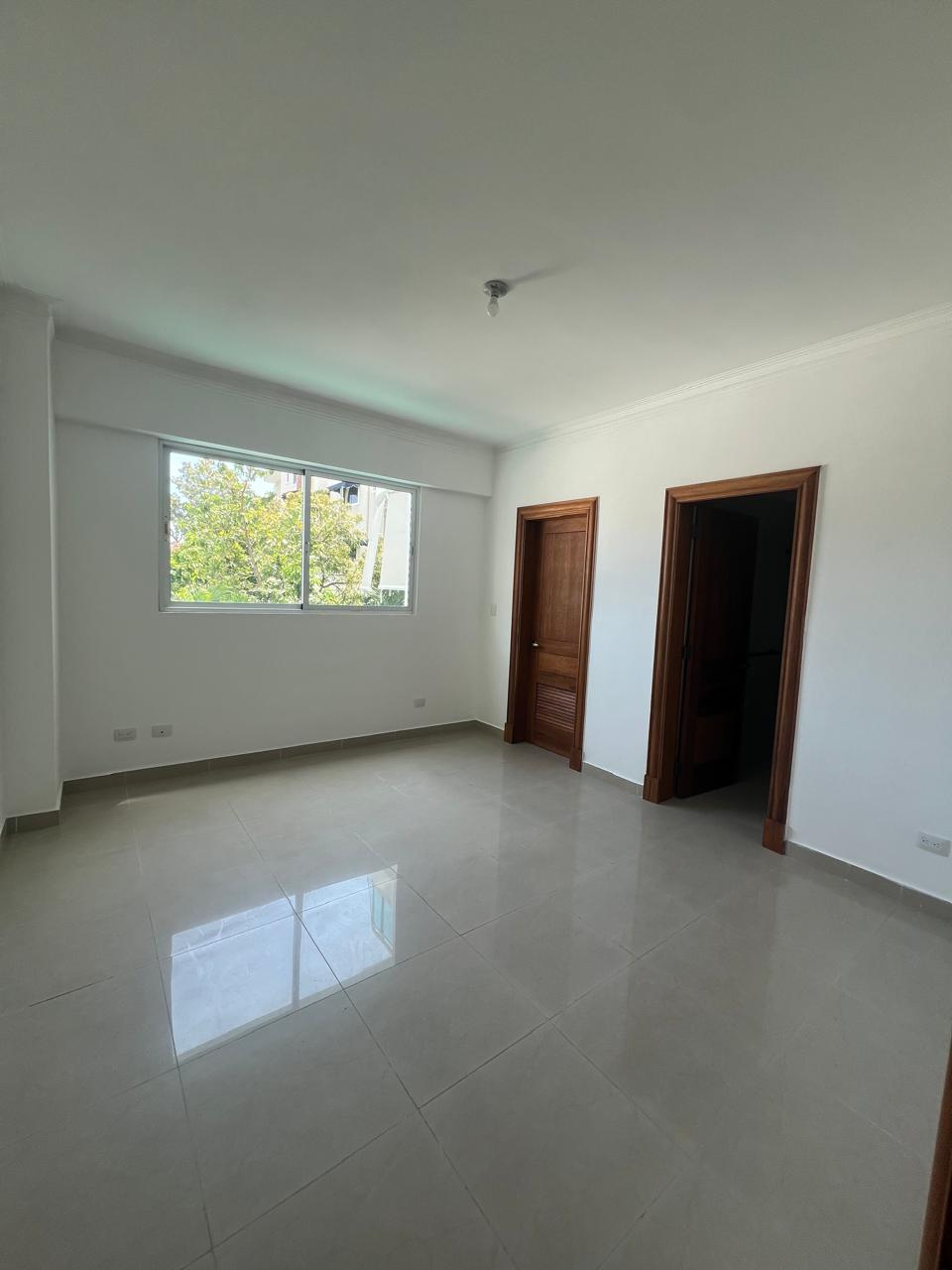 apartamentos - Apartamento en alquiler de 3 habitaciones en EM DN 2