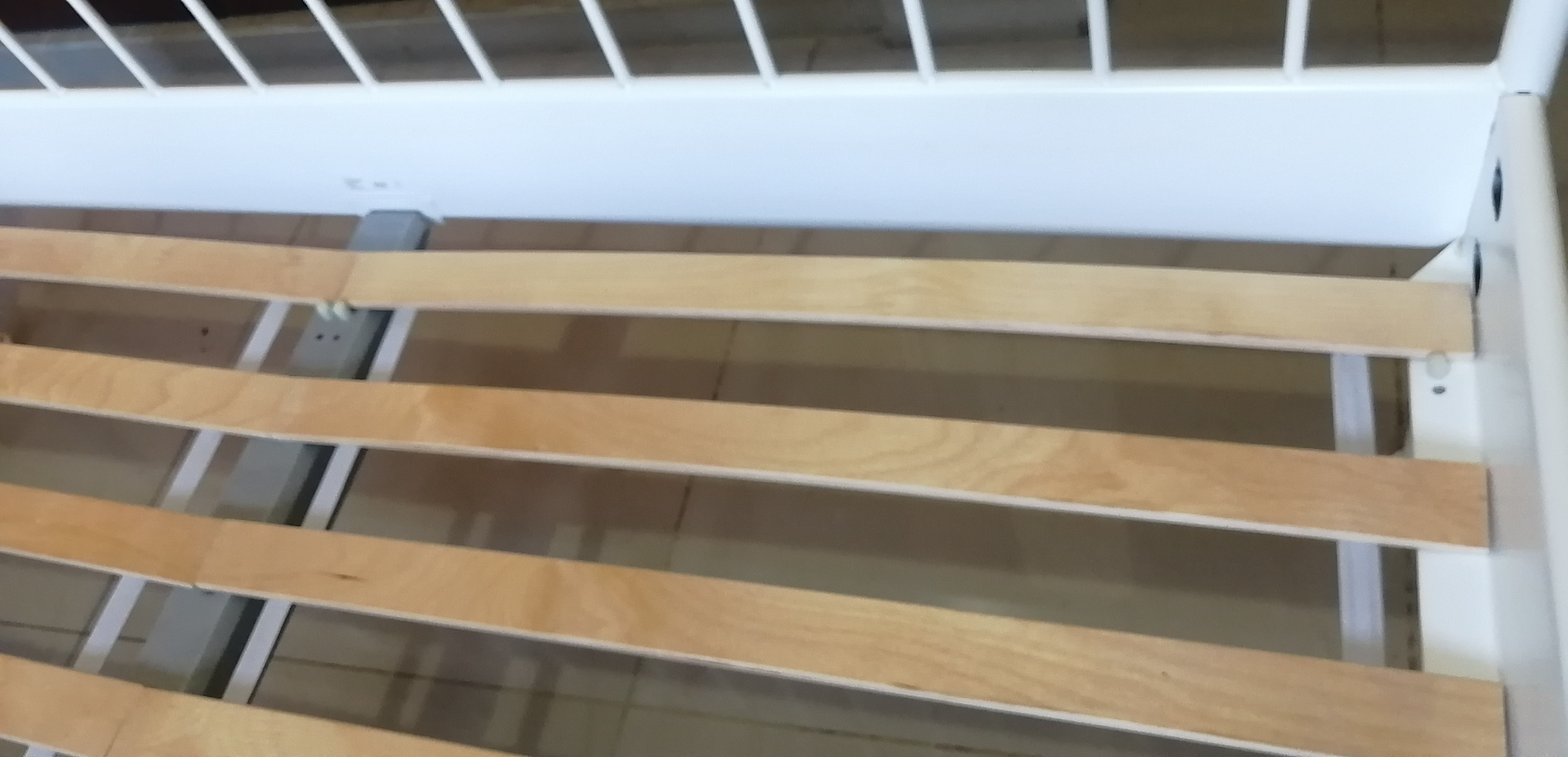 muebles y colchones - Cama Queen IKEA 4