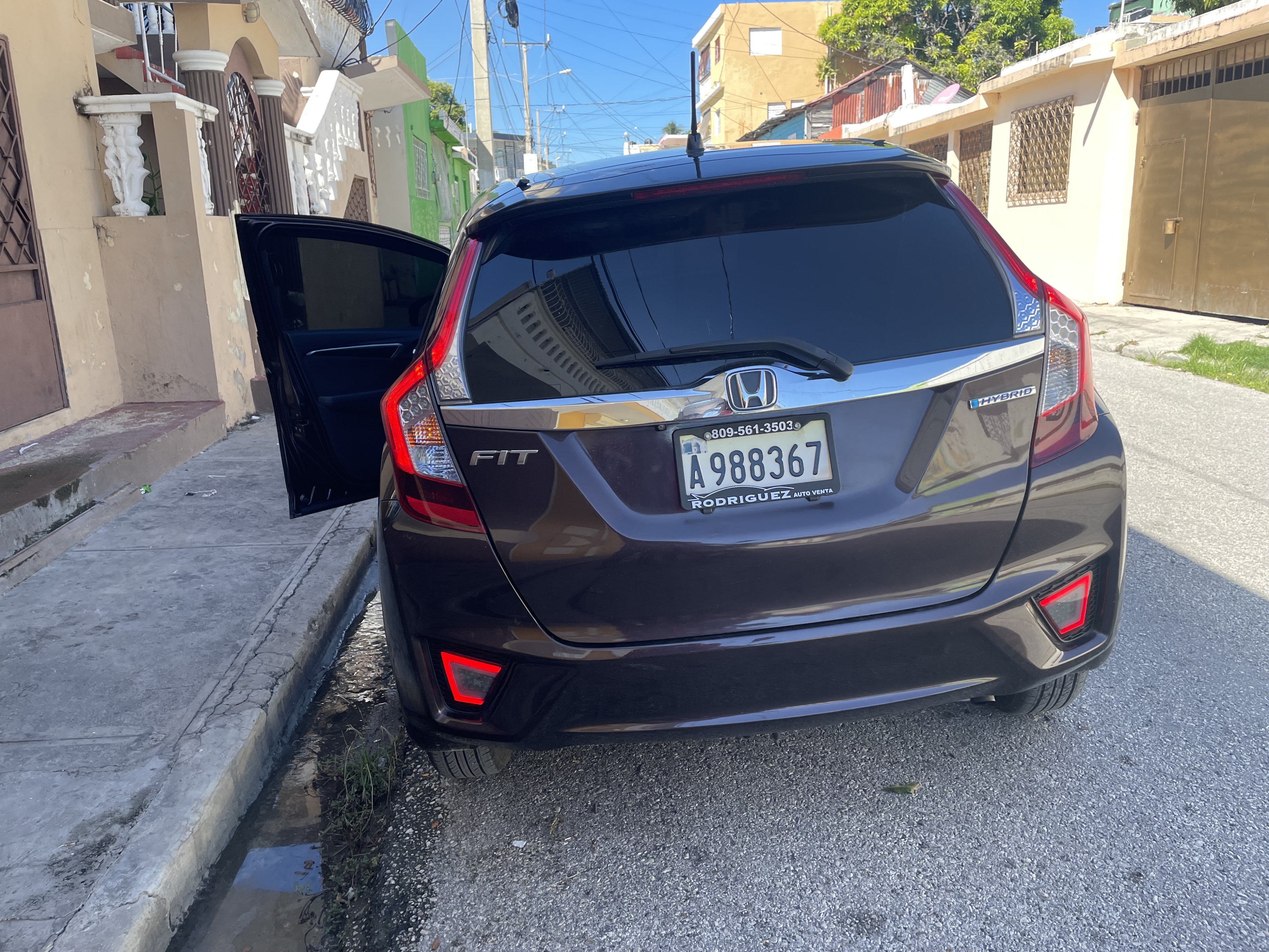 carros - HONDA FIT HÍBRIDRECIÉN IMPORTADAPINTURA DE FÁBRICA NUNCA CHOCADA 2