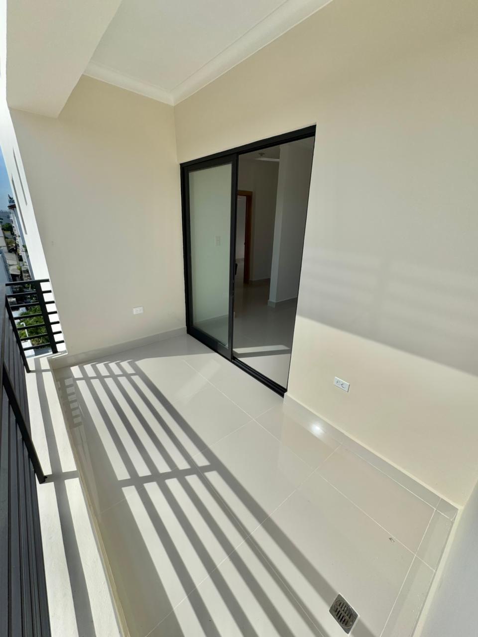apartamentos - Vendo apartamento nuevo en Los Prados  1