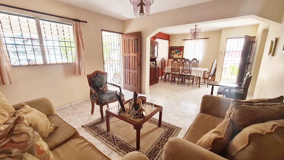 casas - Propiedad comercial en venta  5