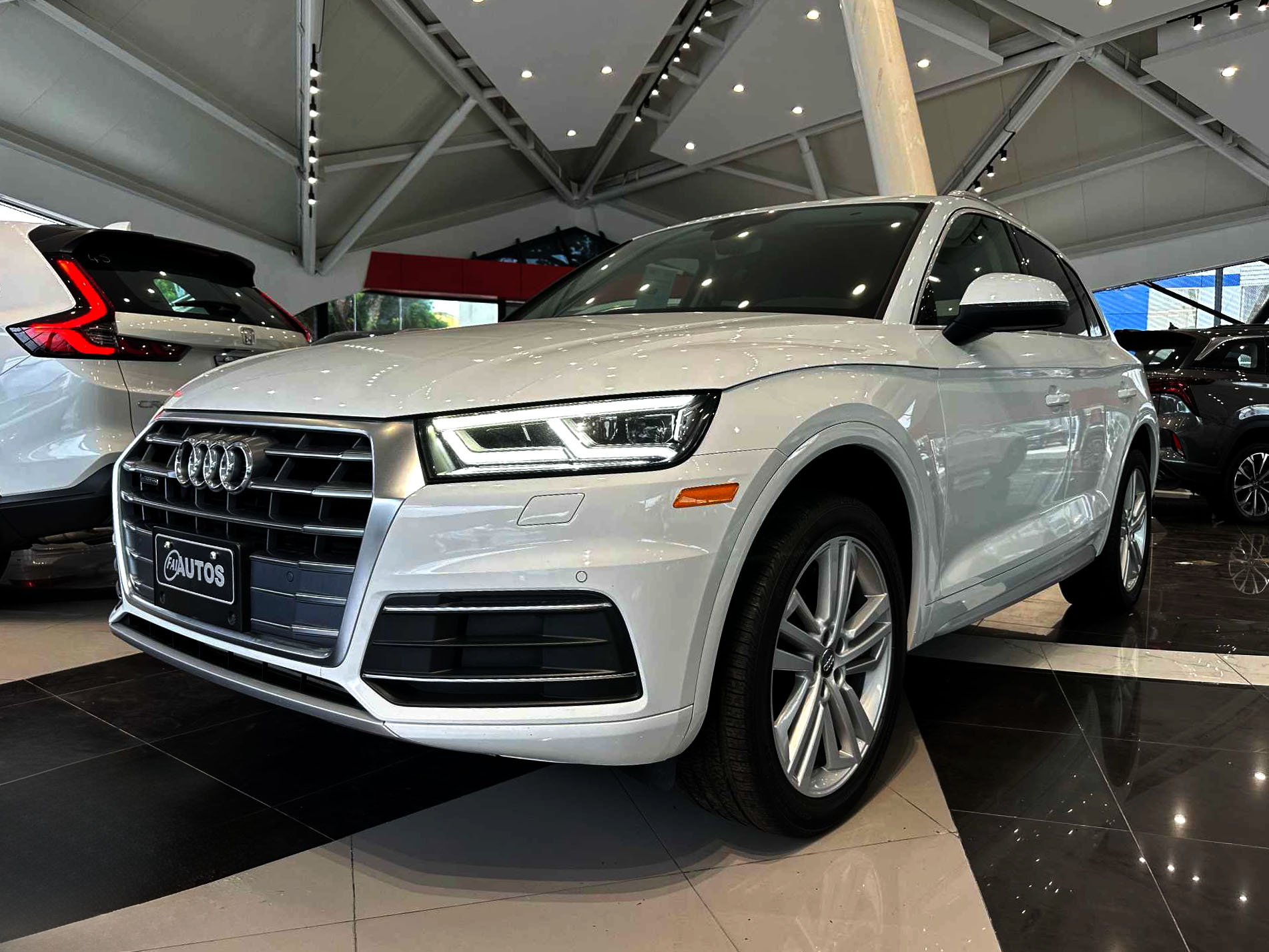 jeepetas y camionetas - Audi Q5 2020 0