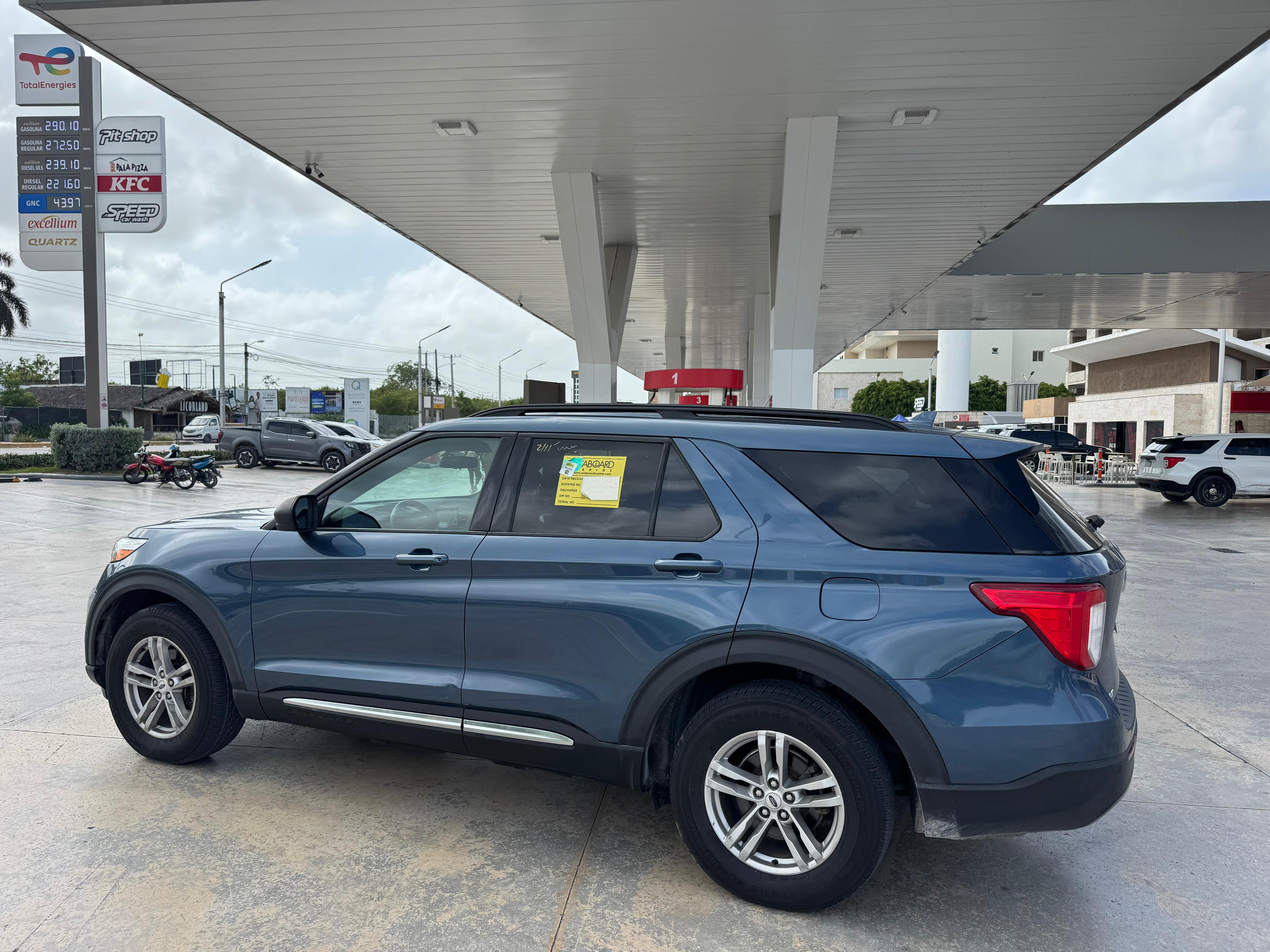 jeepetas y camionetas - FORD EXPLORER XLT FULL CLEAN CARFAX 2020 FINANCIAMIENTO DISP. CON TASA DESDE 1.5 6