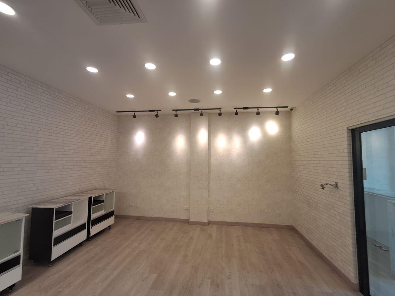 oficinas y locales comerciales - Local Coquetisimo y listo 4