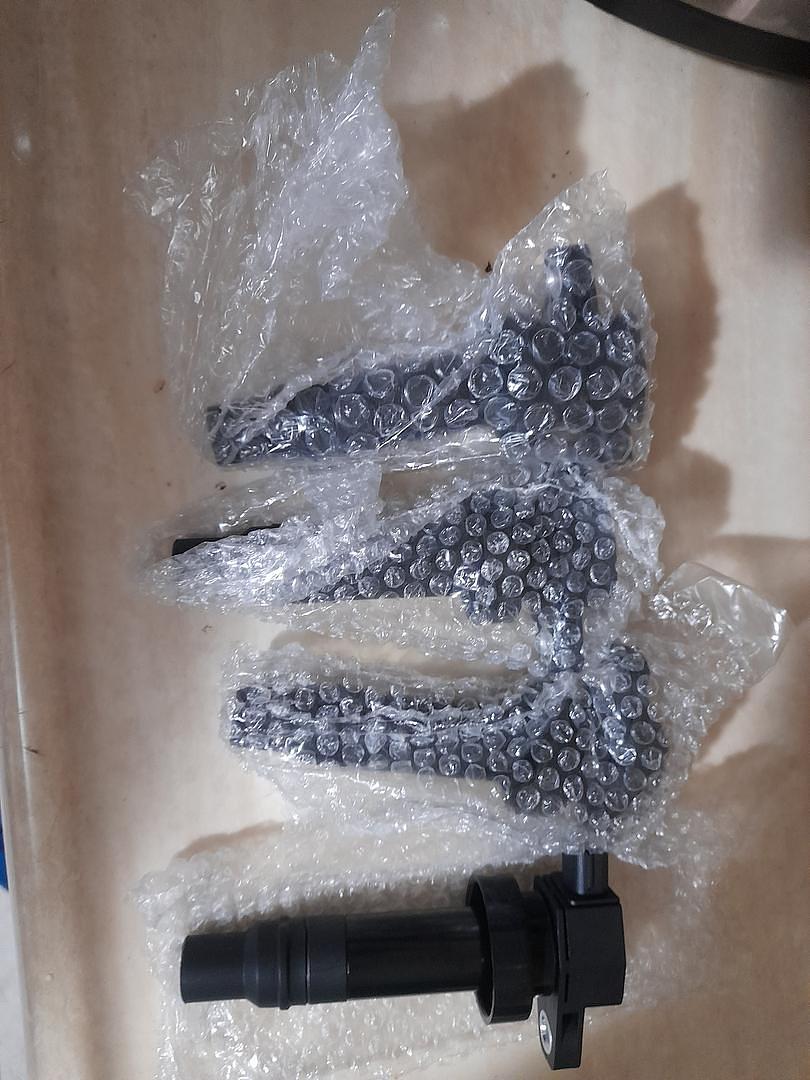 repuestos - VENDO COIL PARA HYUNDAI ACCENT MOTOR 1.6 TAMBIEN LE SIRVEN AL KIA RIO 3