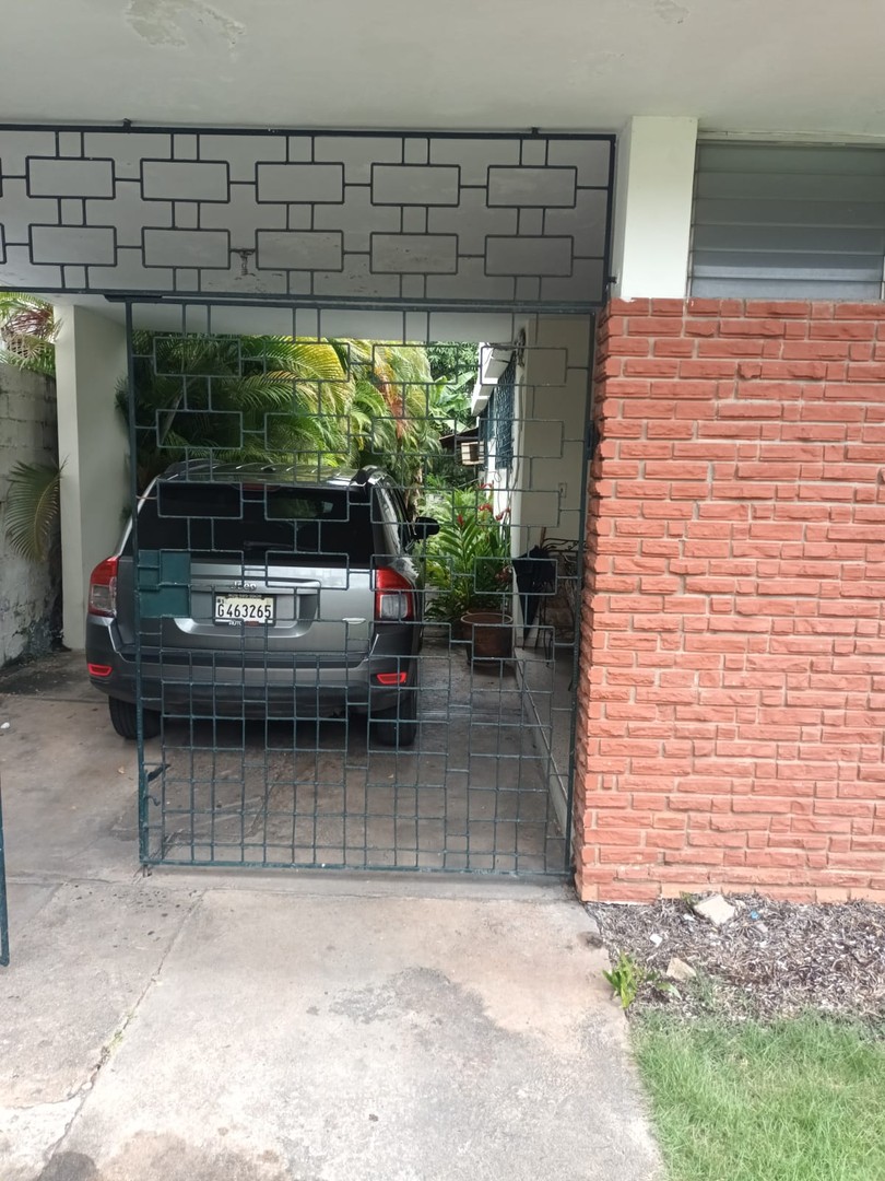 casas - Casa en venta y alquiler en Ensanche Julieta  1