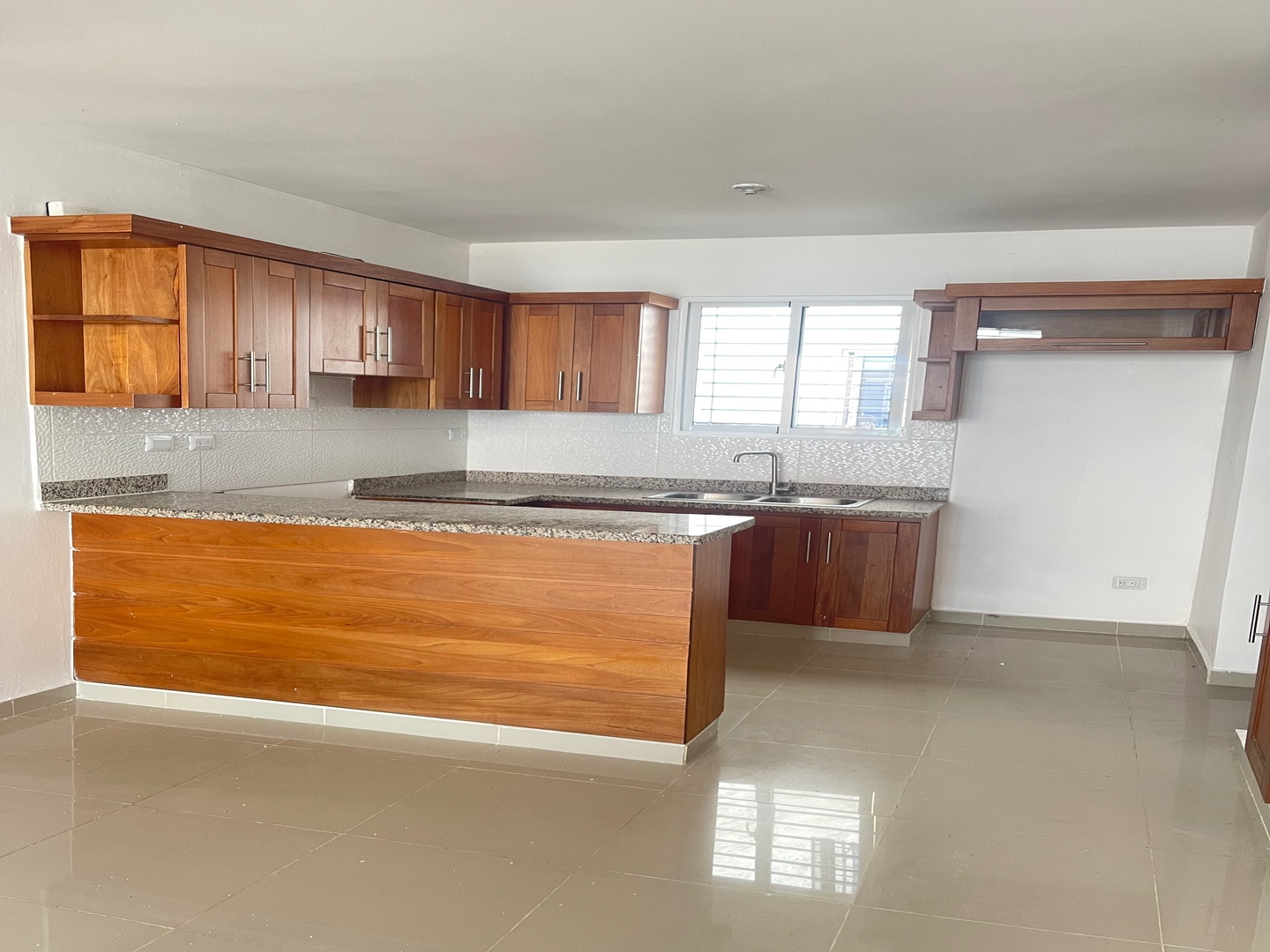apartamentos - Vendo apartamento en Santiago en los Llanos de Gurabo por los rieles santiago  4